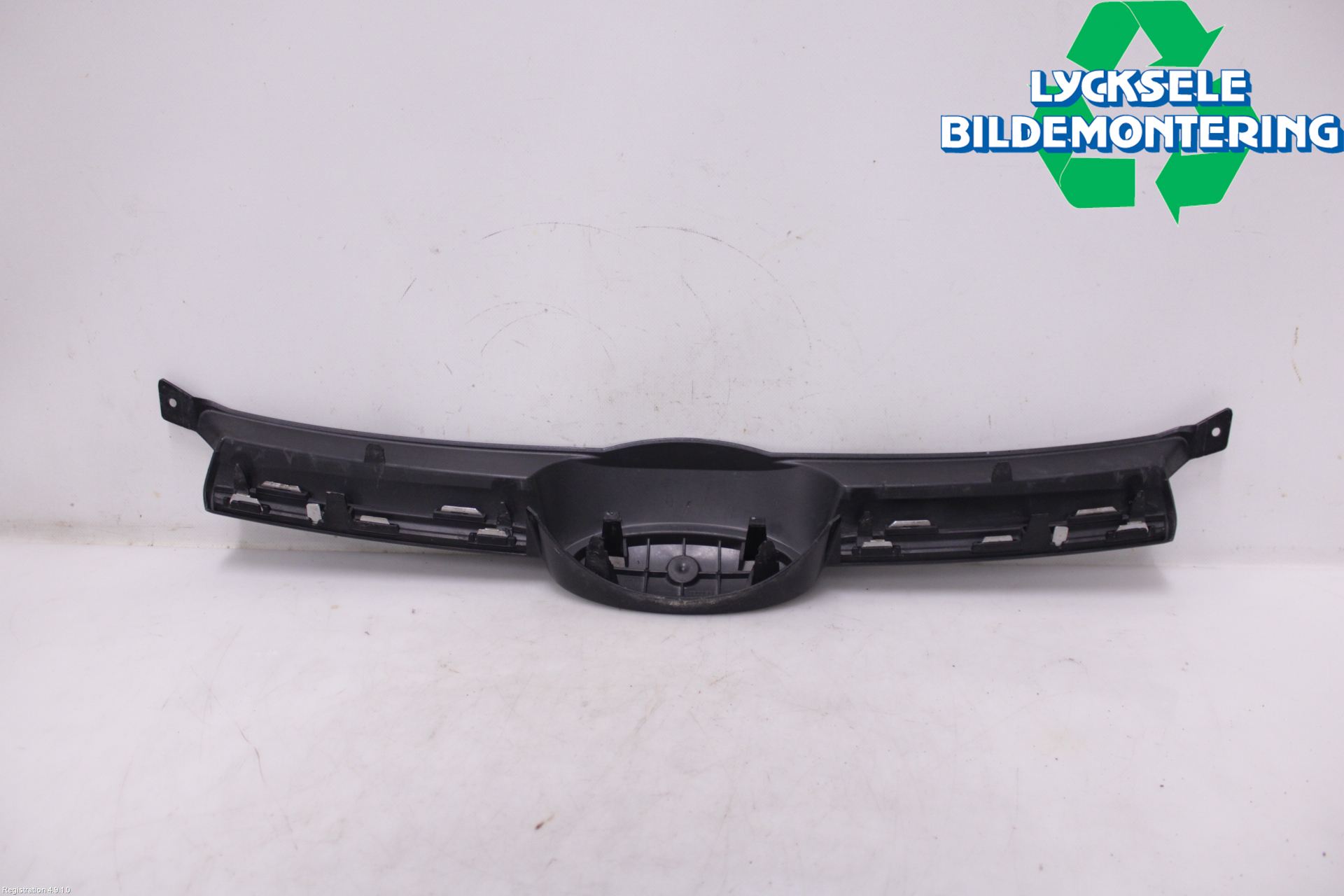 Ford FOCUS 11-14 Grill Komp
