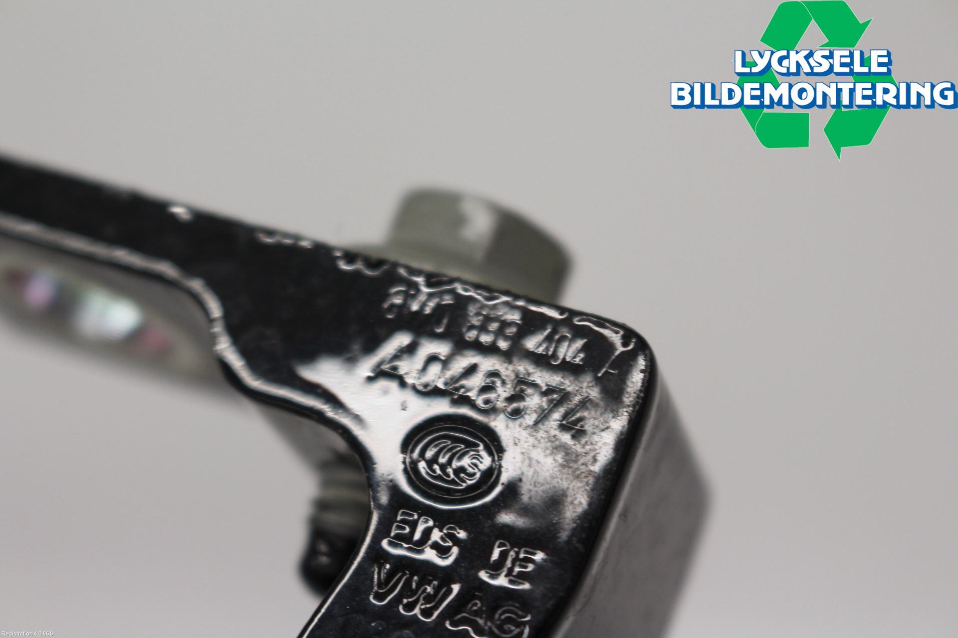 Audi A4/S4 B9 20- Dörrgångjärn