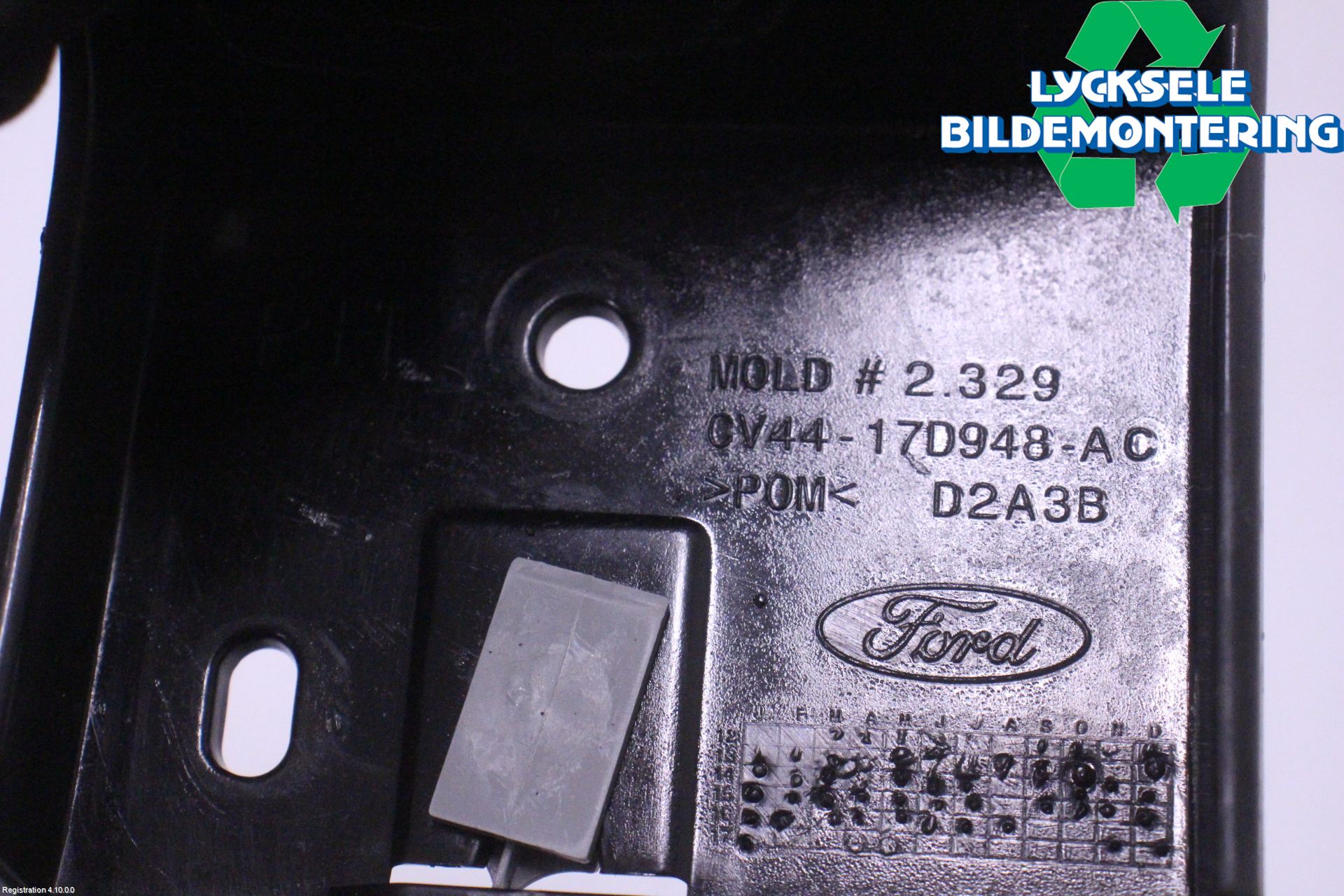 Ford KUGA 13-16 Stötfångarfäste Bak Hö