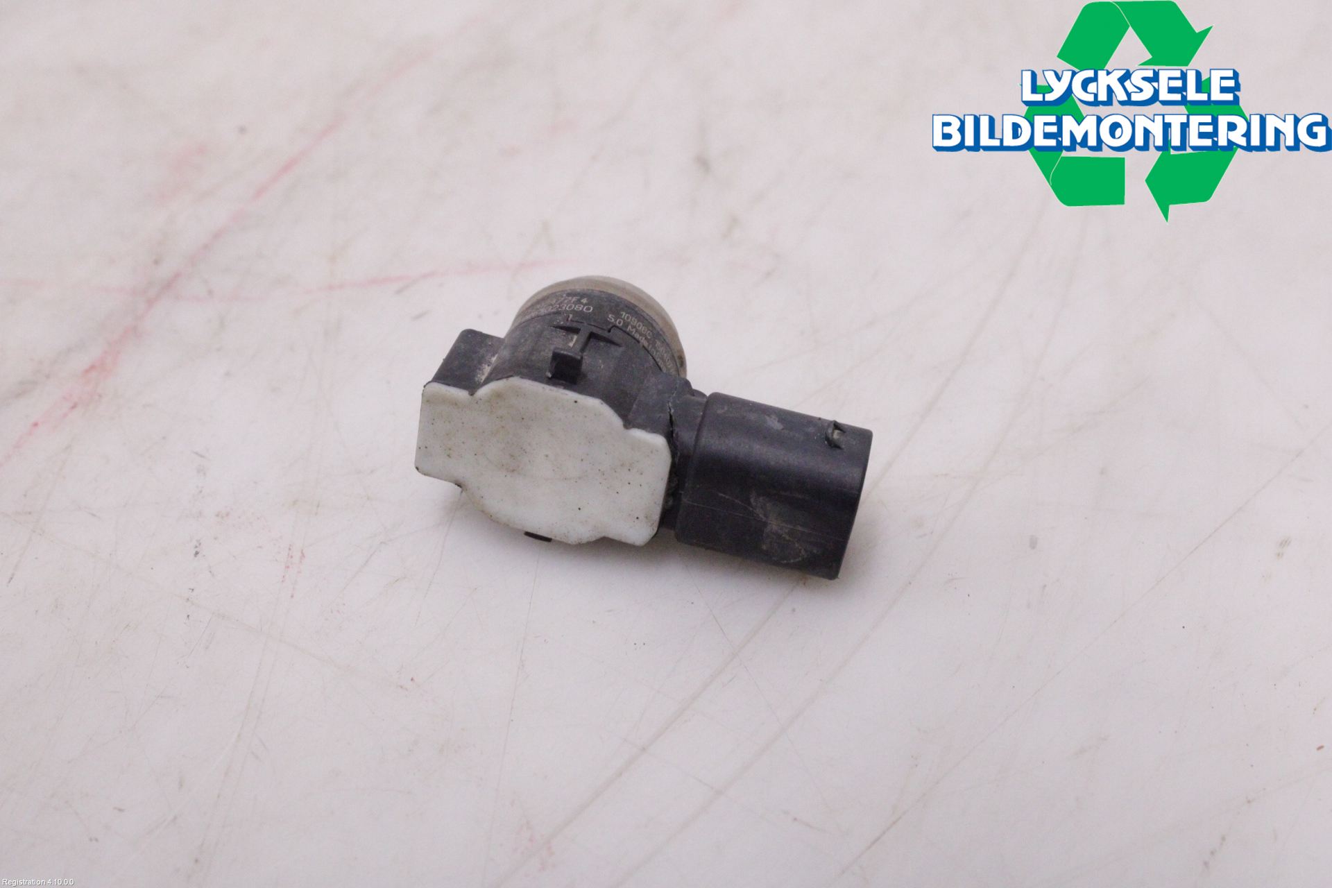 Peugeot 308 14-21 Parkeringshjälp Frontsensor