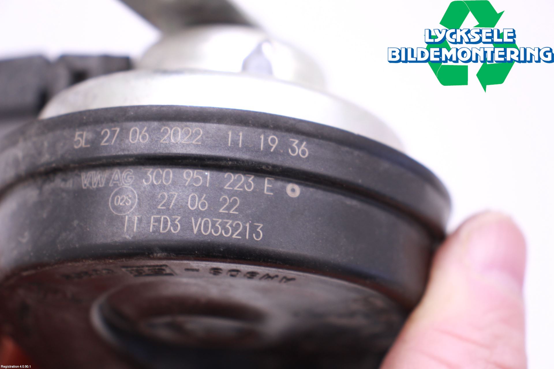 Skoda SUPERB 16-24 Signalhorn