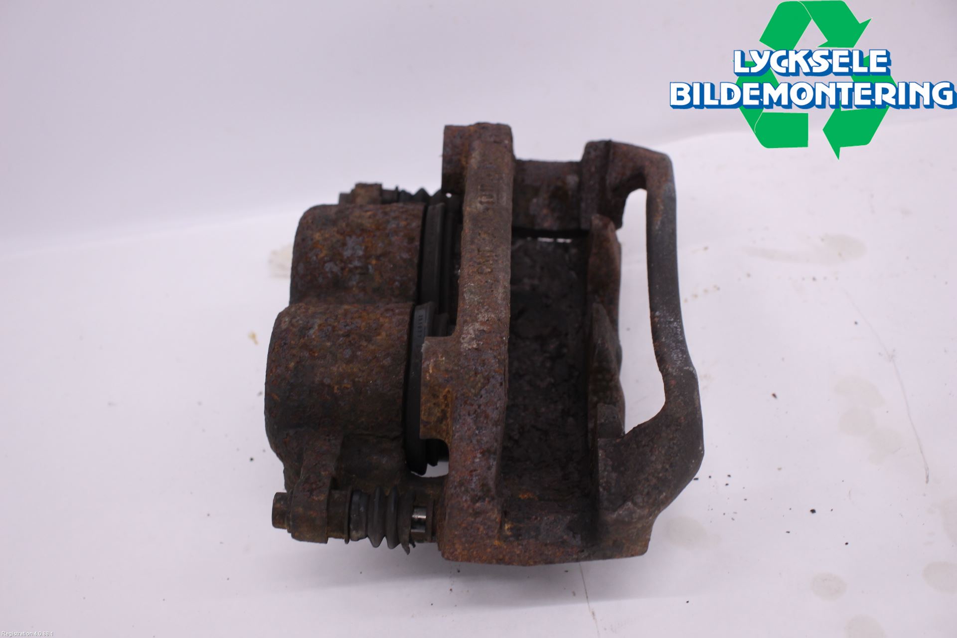 Dodge PICK UP RAM 81- Bromsok Fram Höger