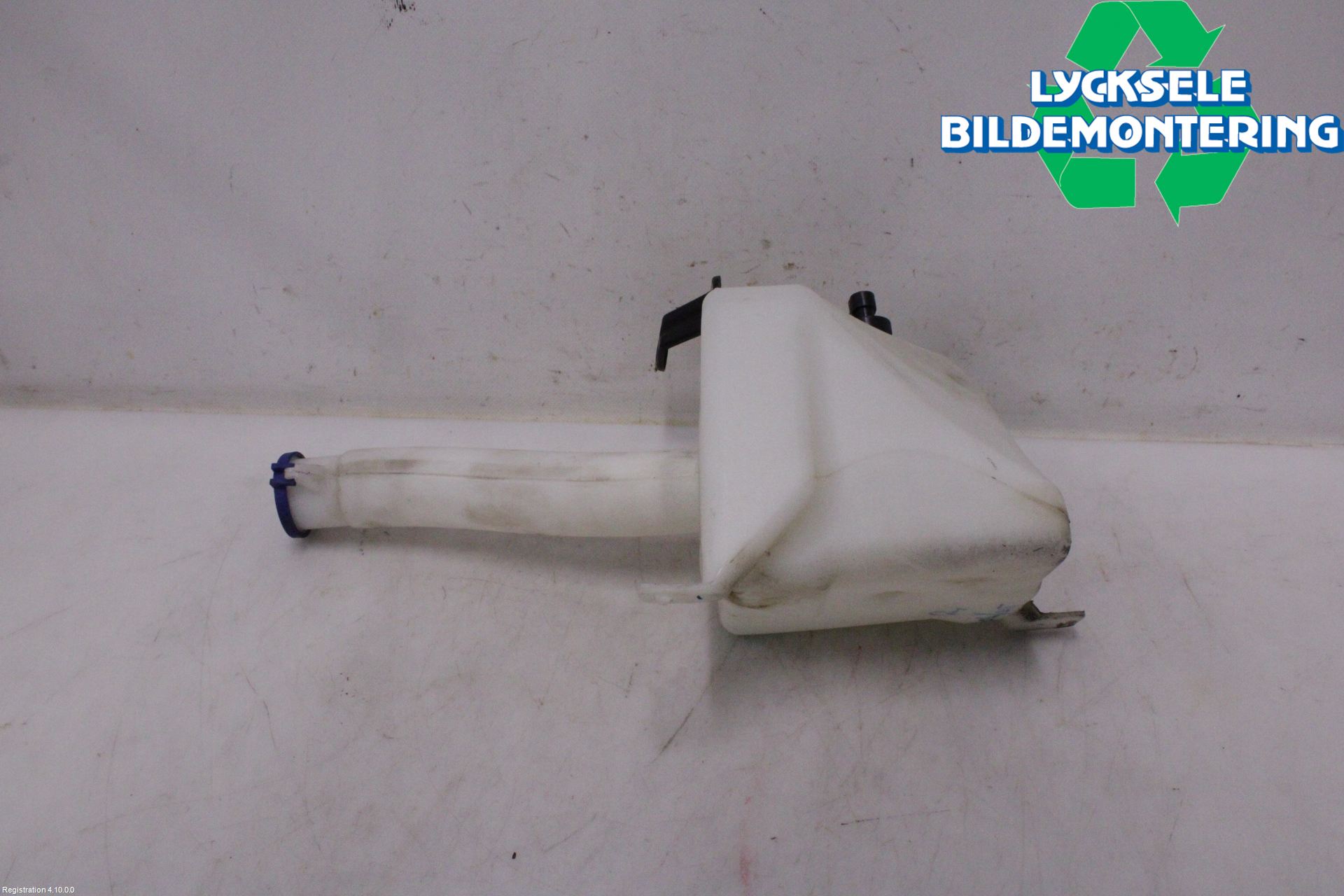 Ford RANGER 22- Spolartank Vindruta