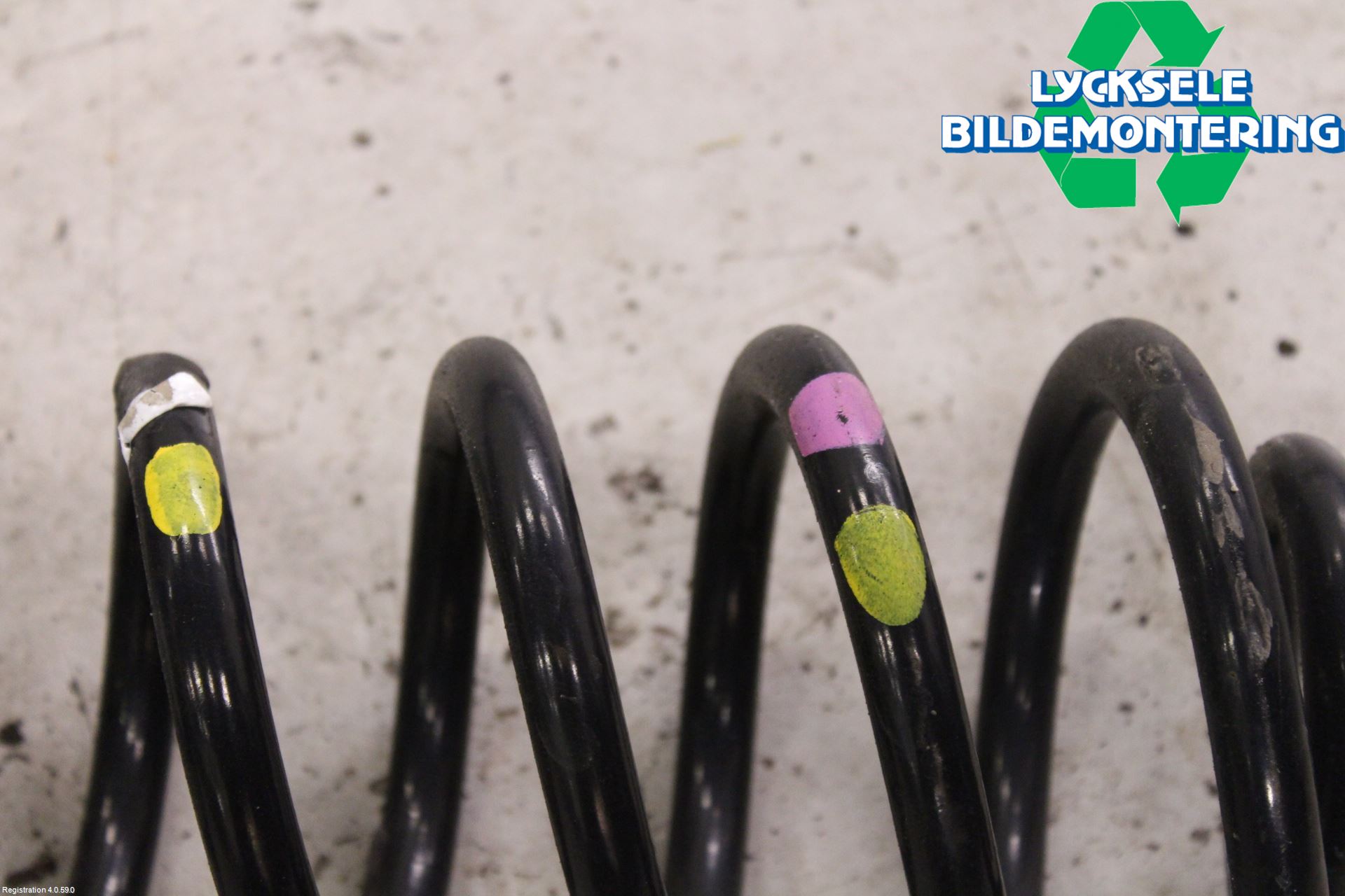 Hyundai TUCSON 05- Fjäder Bak