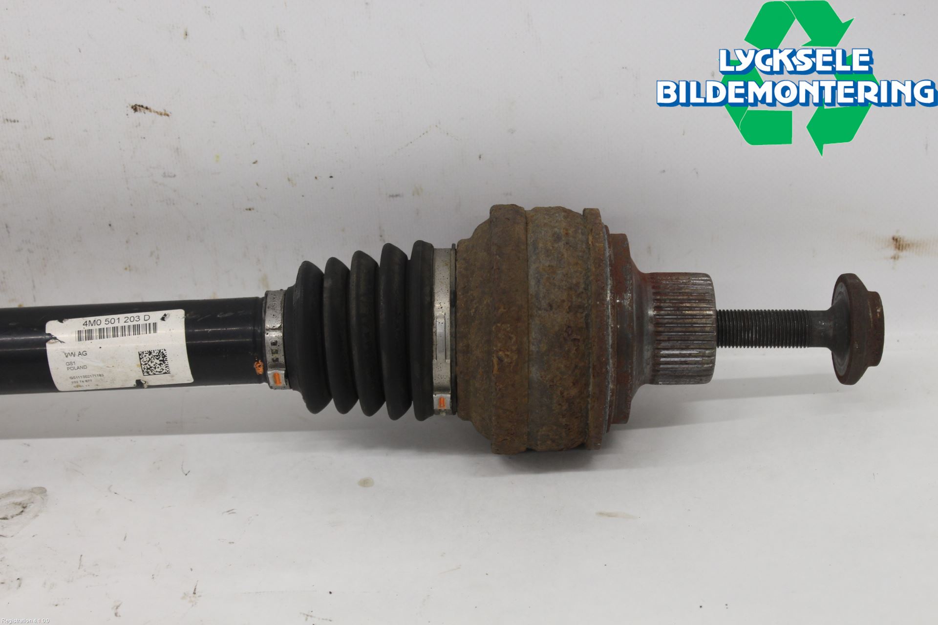 Audi Q7/SQ7 Drivaxel Bak Vänster