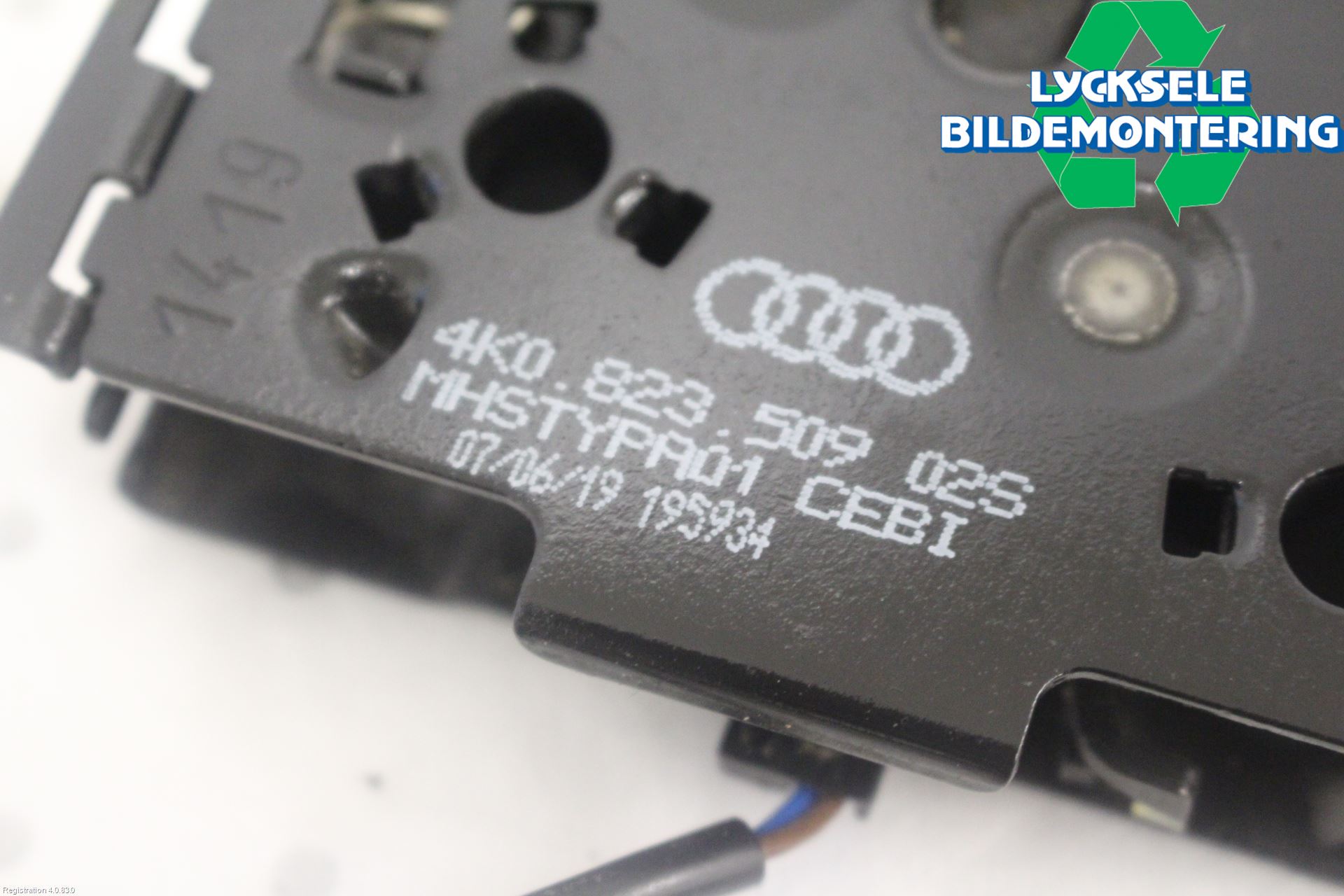 Audi A6 F2/C8 19- Huvlås