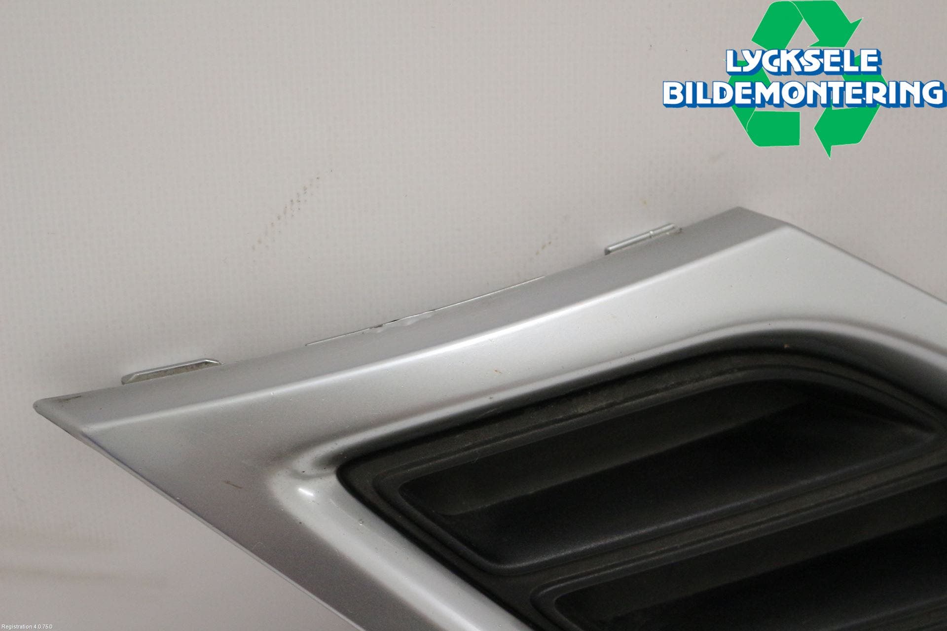 Saab 9-3 VER2/VER3 08-15 Grilldel Höger