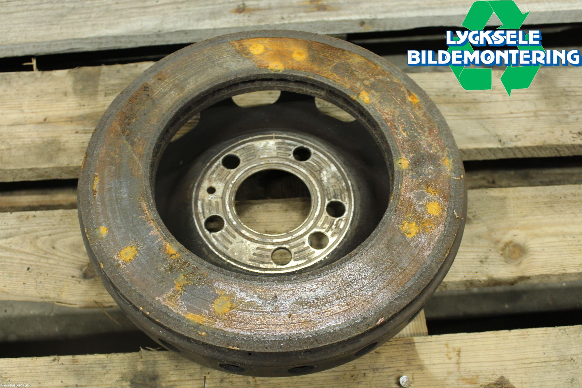 Audi V8       89- Bromsskiva Fram