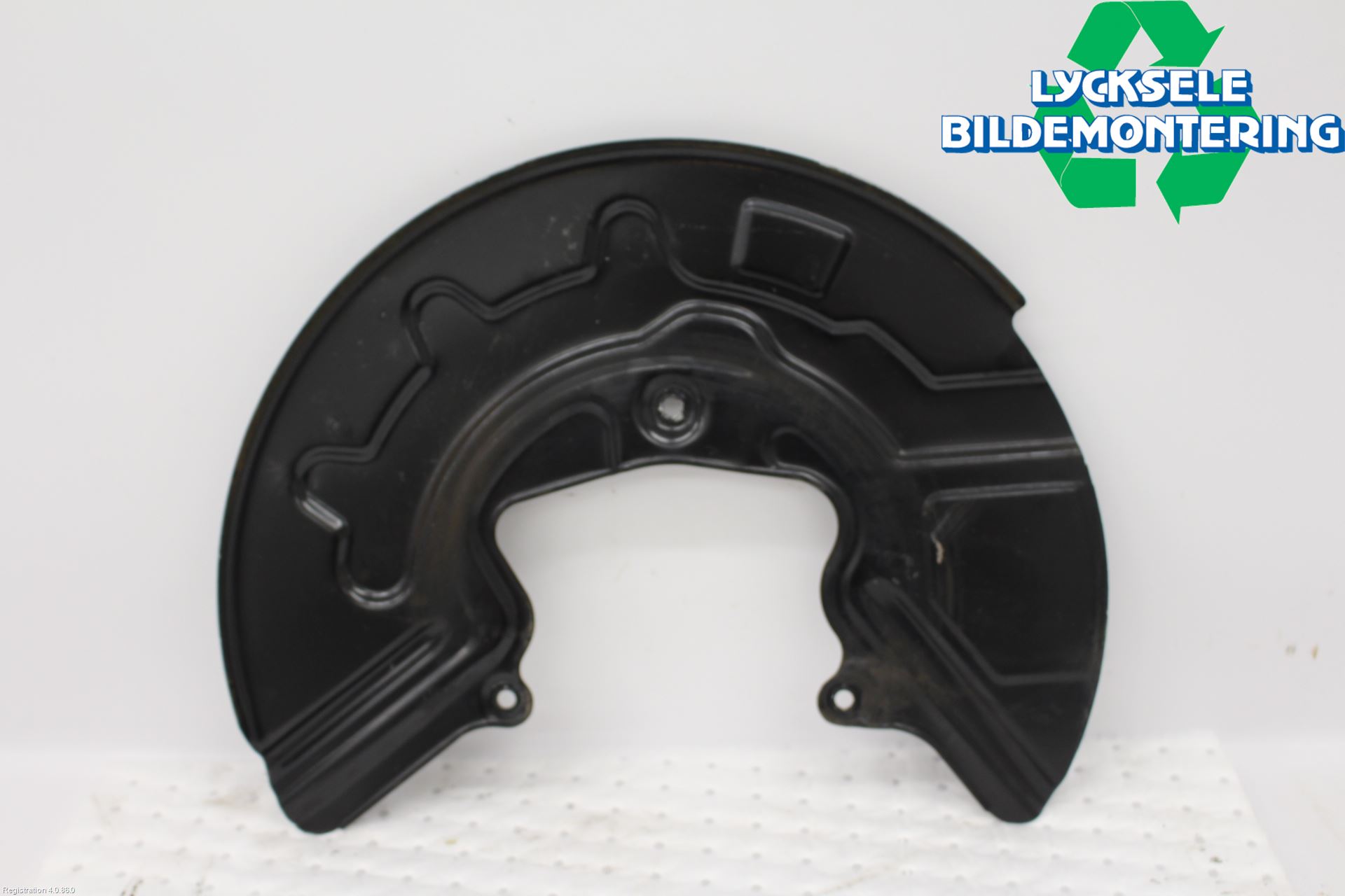 Volkswagen VW ID.4 21- Bromssköld Fram