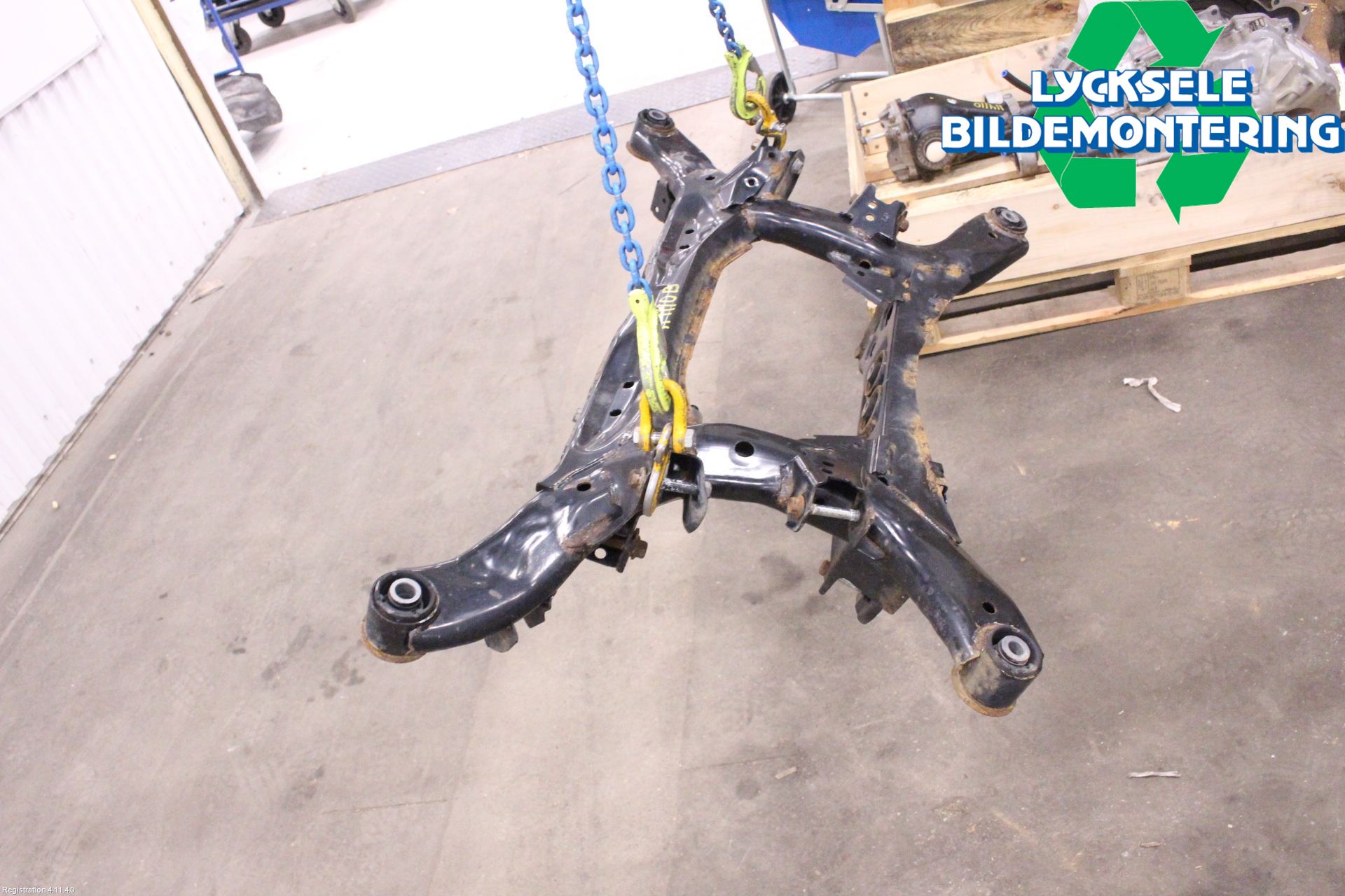 Subaru OUTBACK 21- Bakaxelbalk