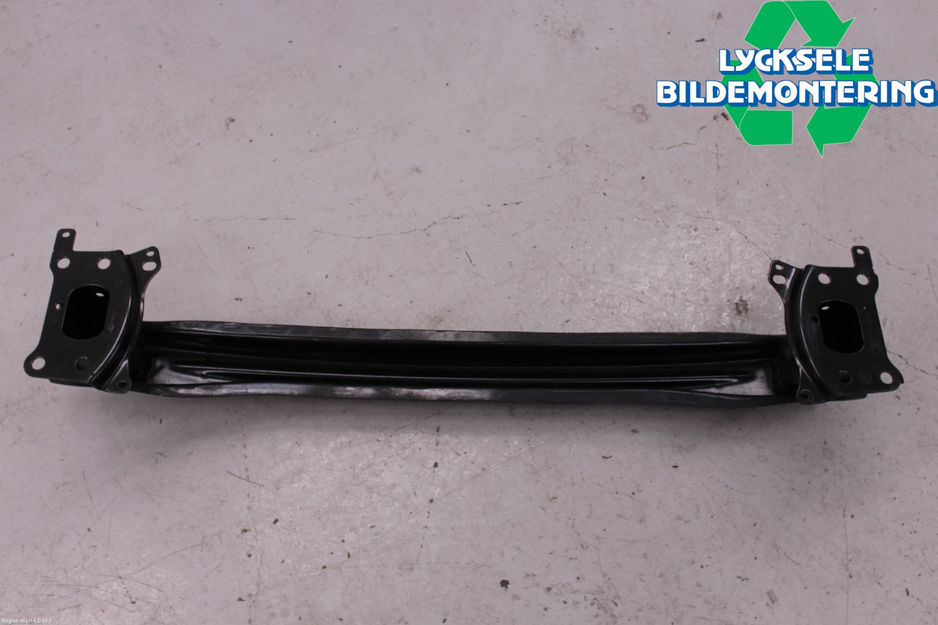 Volkswagen VW CADDY      04-10 Stötfångarbalk Fram