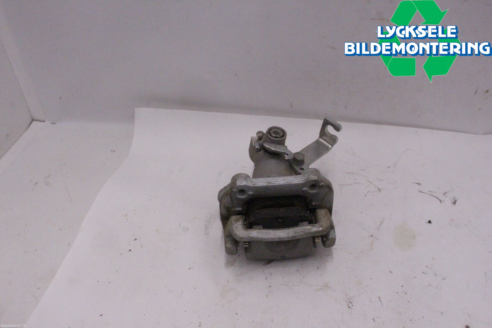 Suzuki VITARA 15- Bromsok Bak Vänster