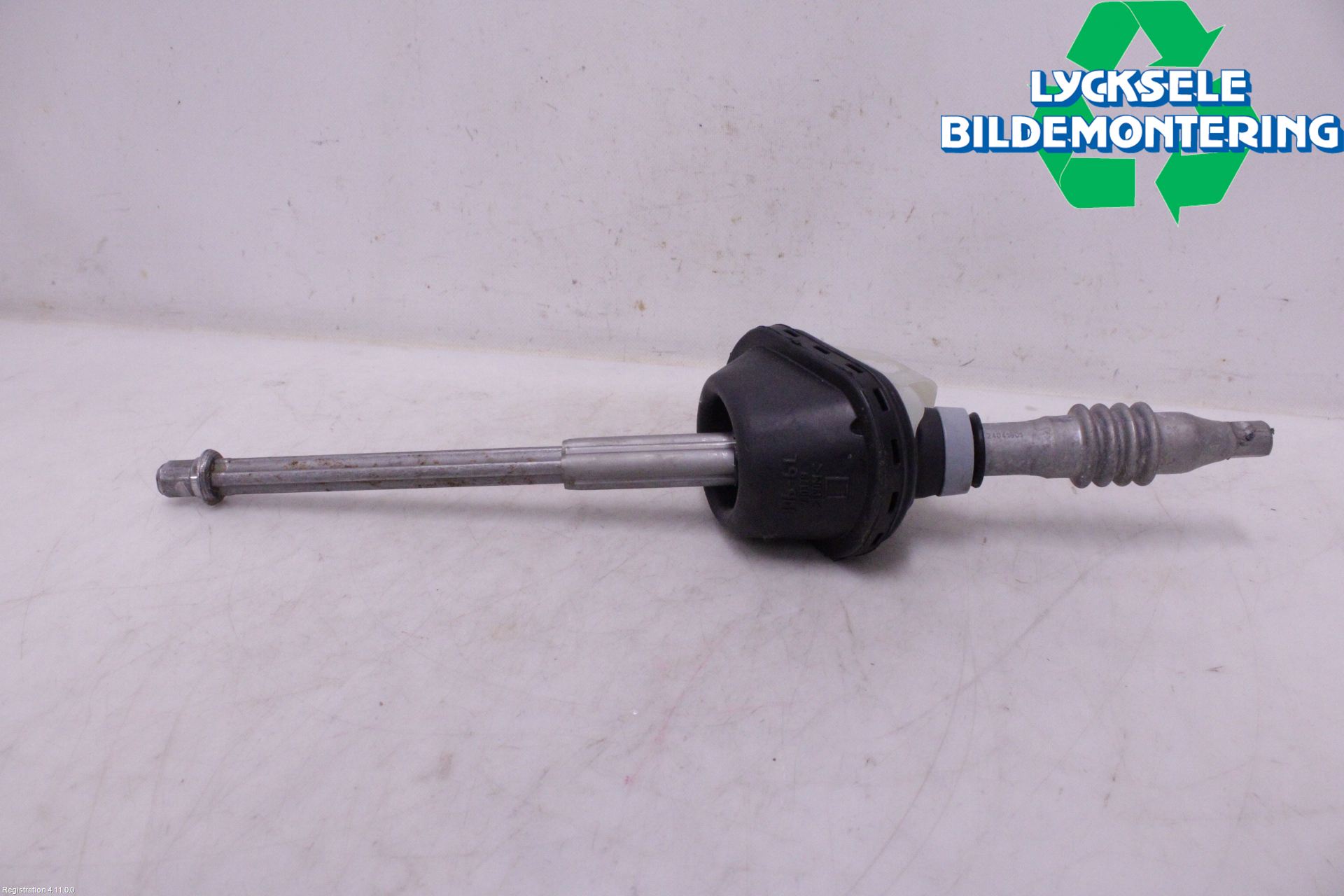 Audi Q4 E-TRON FZ 22- Rattaxelrör