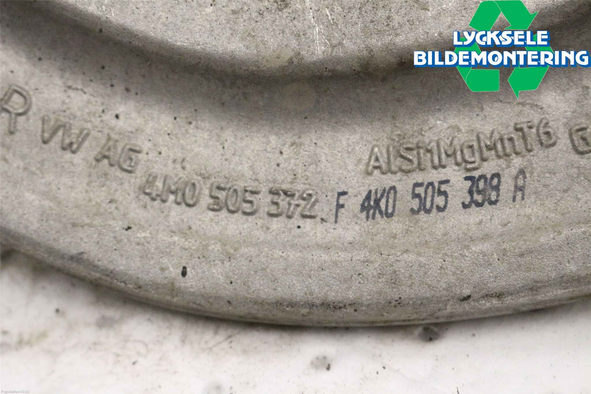 Audi A6 F2/C8 19- Bärarm Bak Höger