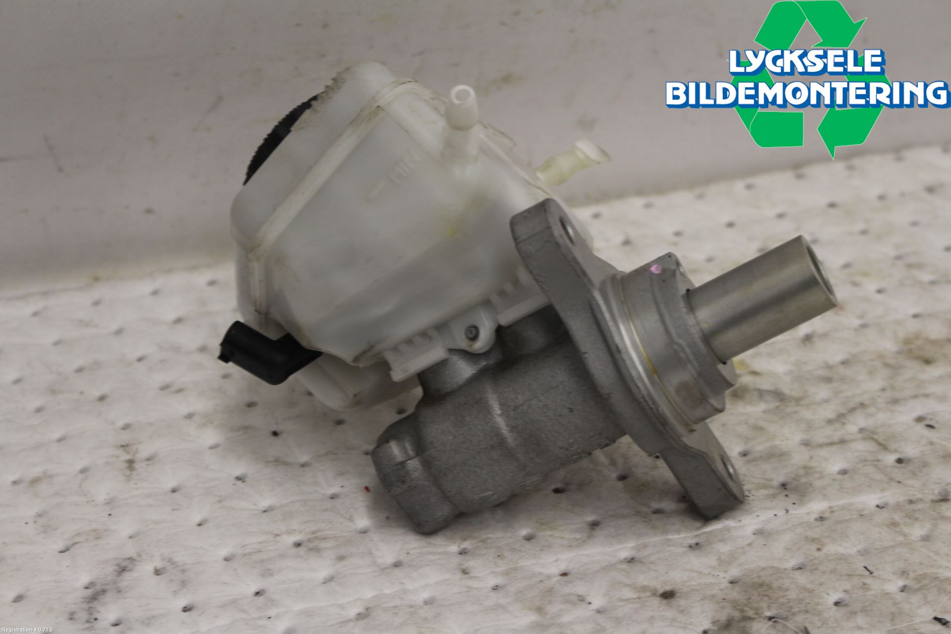 BMW 3 F30/F31/F80 12-19 Broms Huvudcylinder