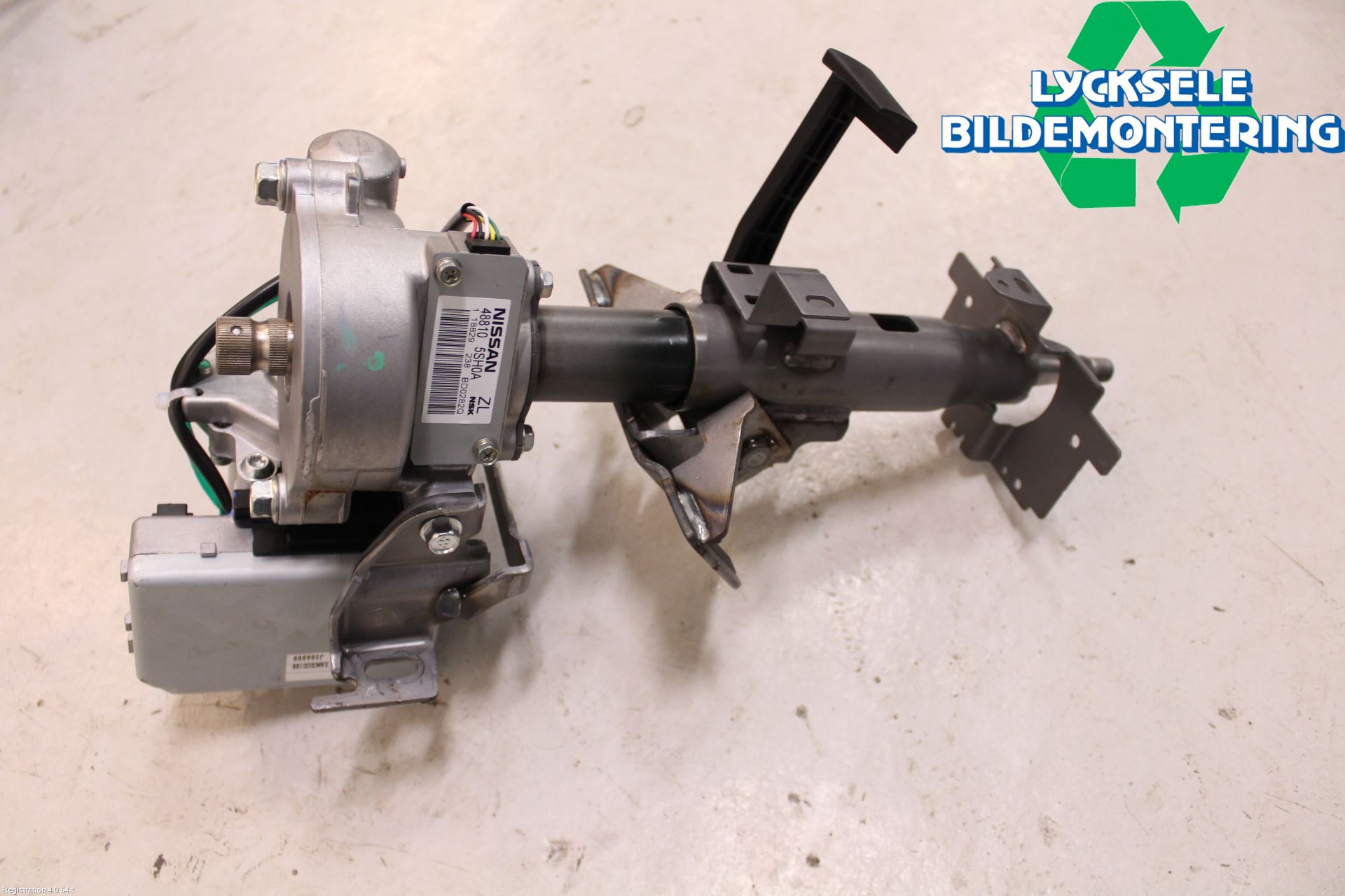 Nissan LEAF 18- Rattaxelagg Justerbart