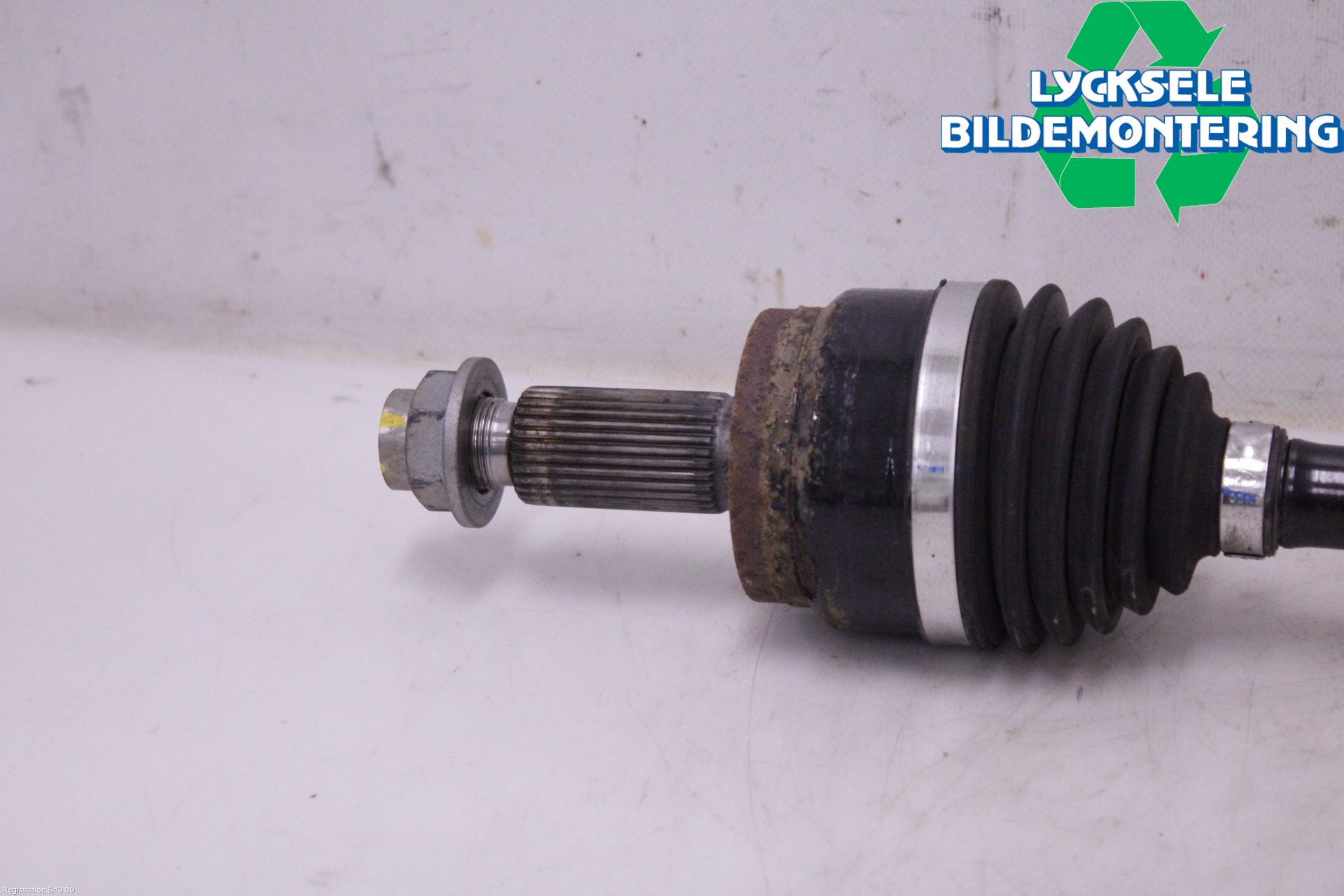 Kia EV6 (CV) 22- Drivaxel Fram Höger