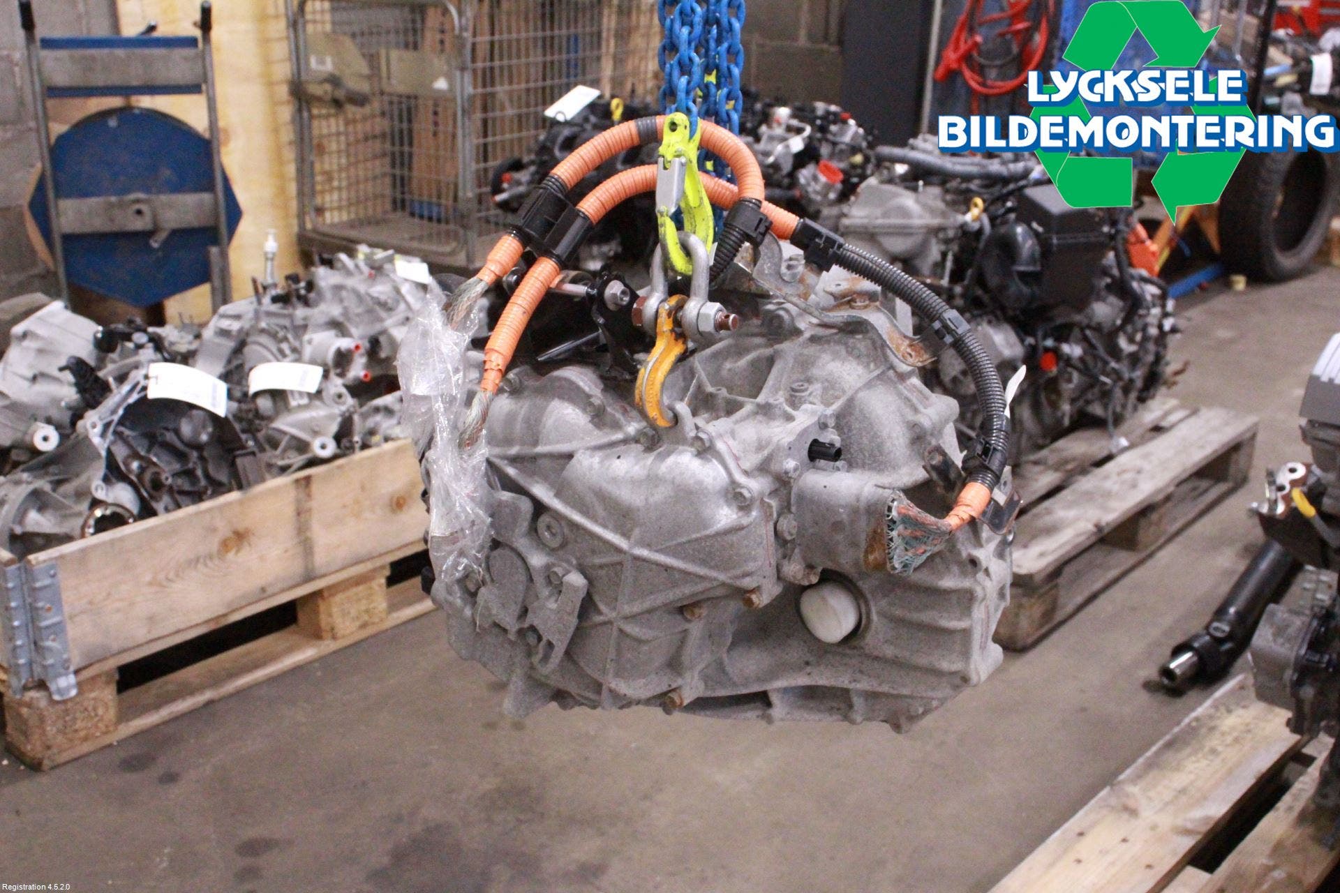 Toyota AURIS 13-19 Växellåda Automat