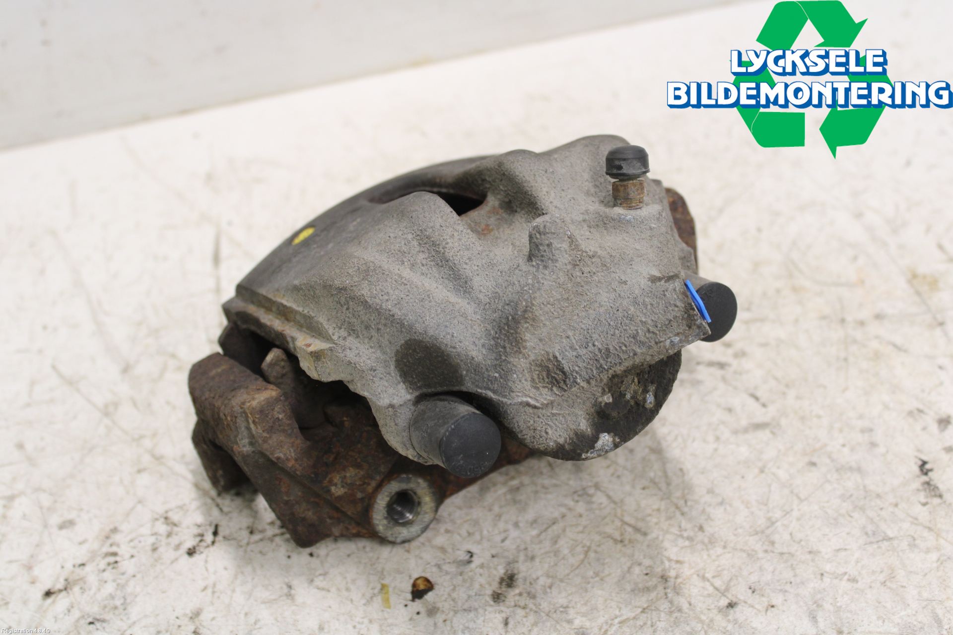 Volvo S70/V70/XC  97-00 Bromsok Fram Höger