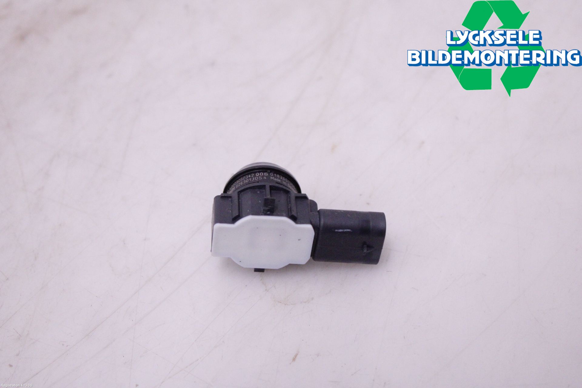 Mercedes-Benz MB GLK-KLASS (X204) 08-16 Parkeringshjälp Frontsensor