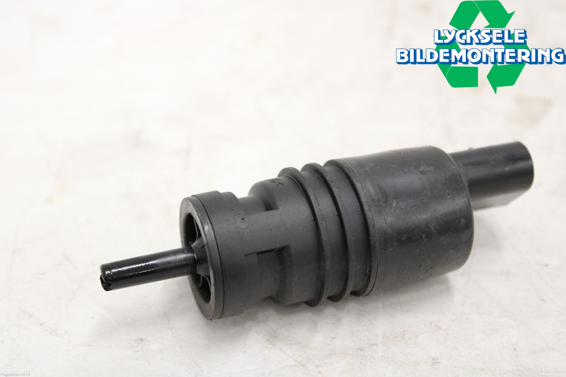 BMW 5 F10/F11/F18 09-17 Spolarpump Baklucka