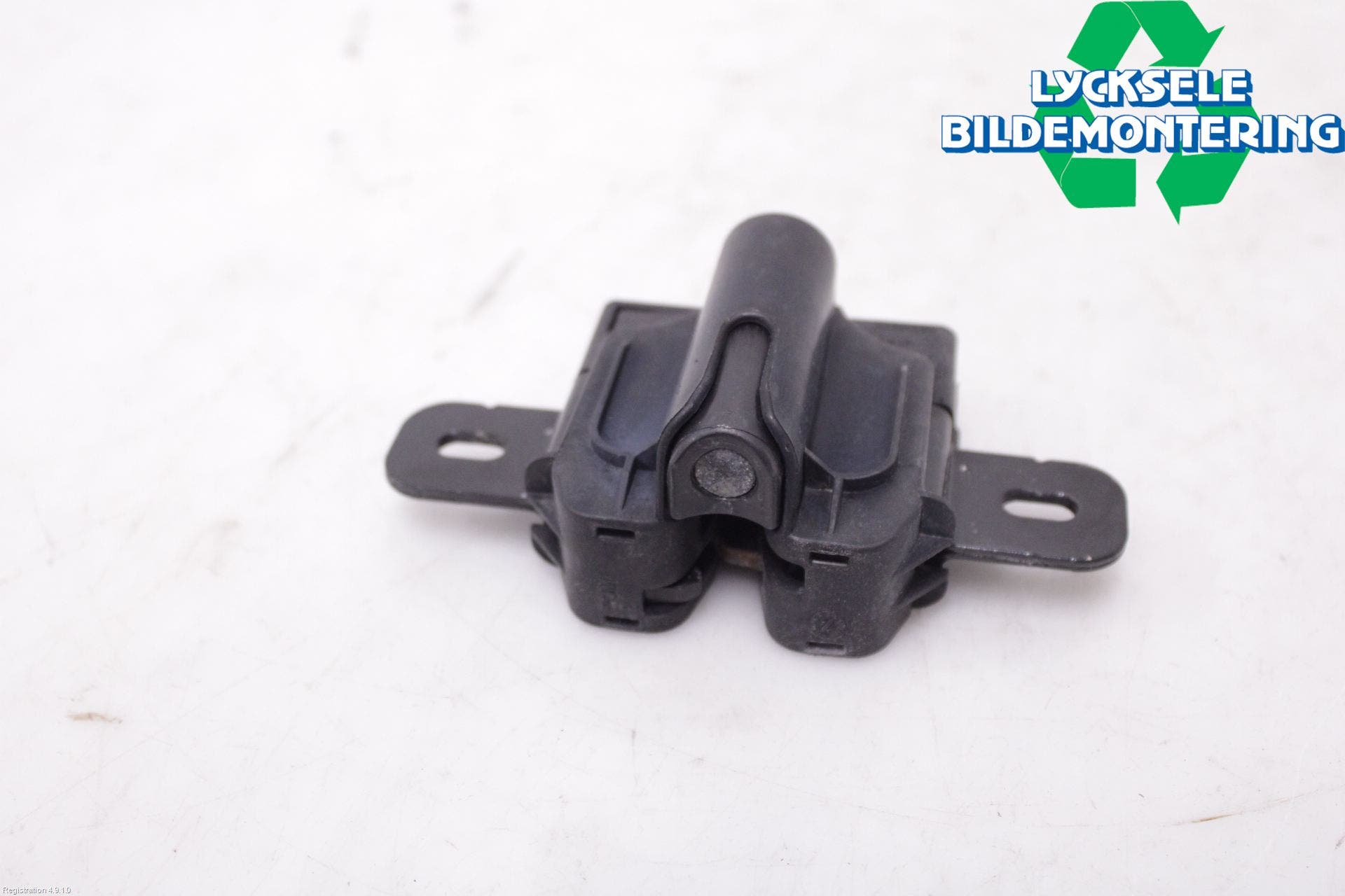 Volvo XC60 14-17 Huvlås