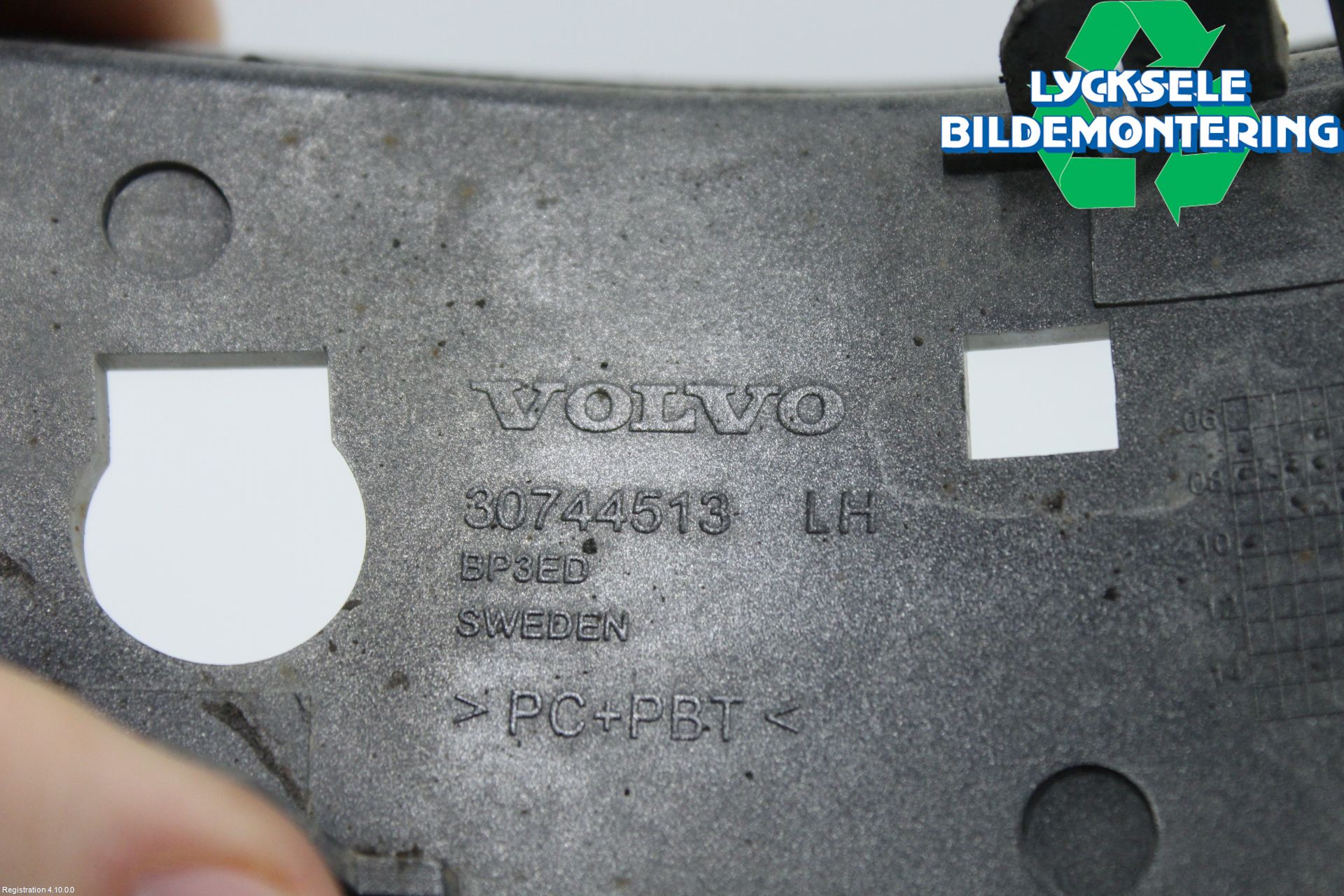 Volvo XC70 08-13 Dimljus/Reflex Bak