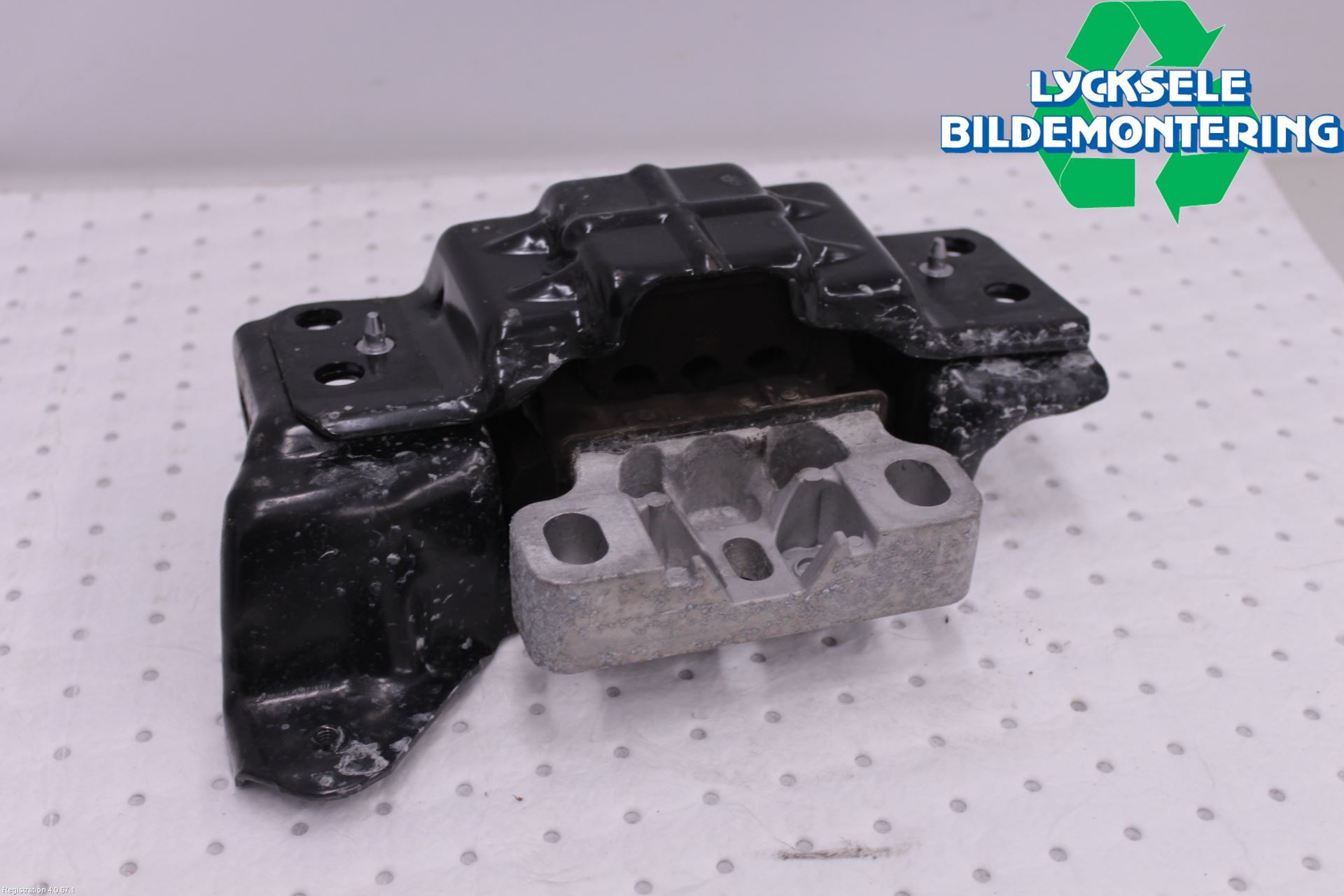 Volkswagen VW T-CROSS 19- Växellådsfäste