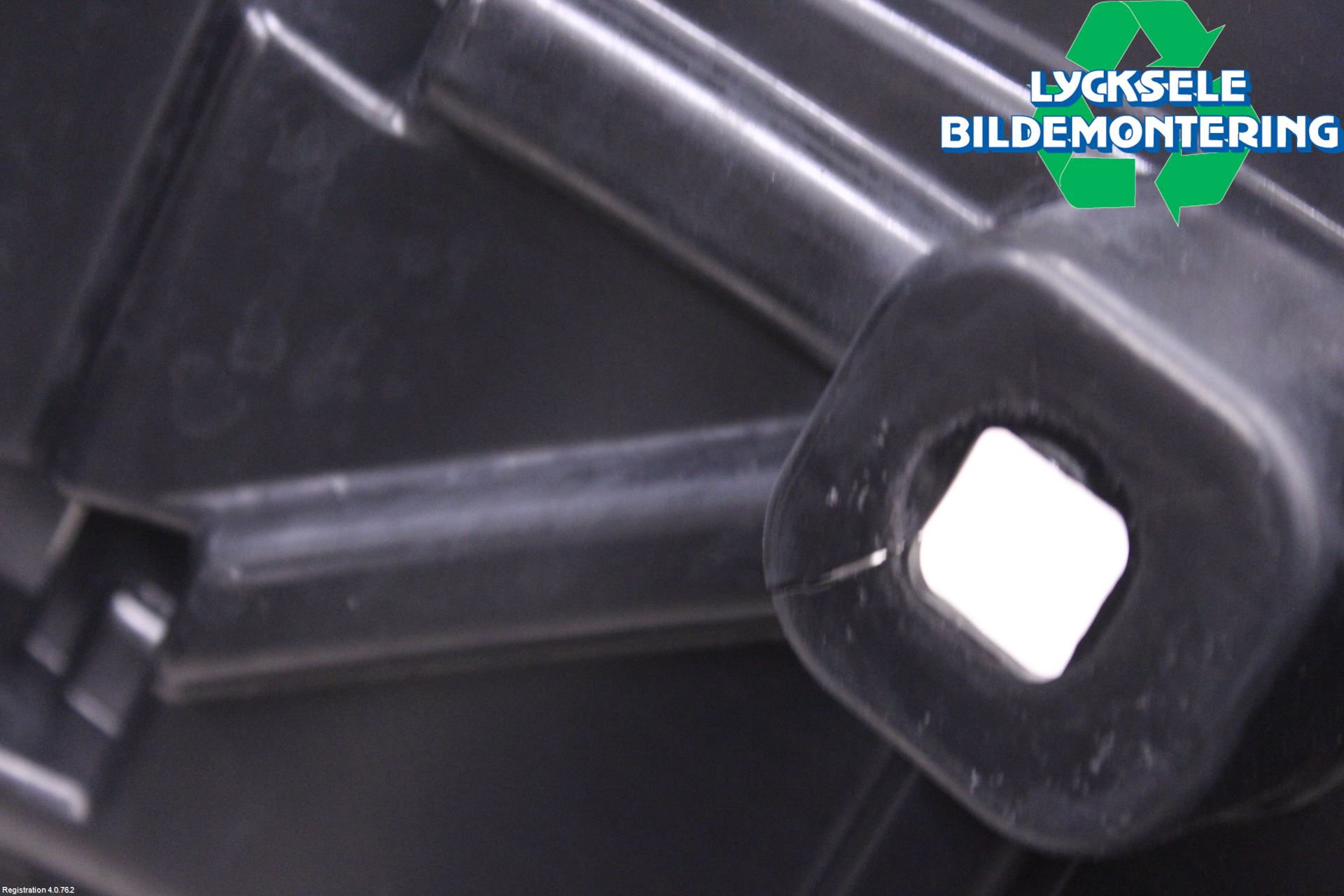 BMW 6 GRAN COUPÉ F06 12-19 Stötfångardel Bak Mitt