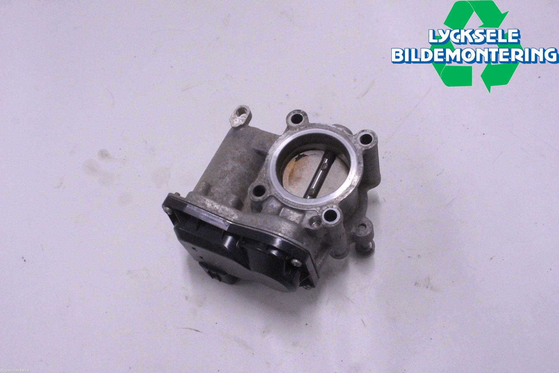 Suzuki ACROSS 21- Injspjällhus