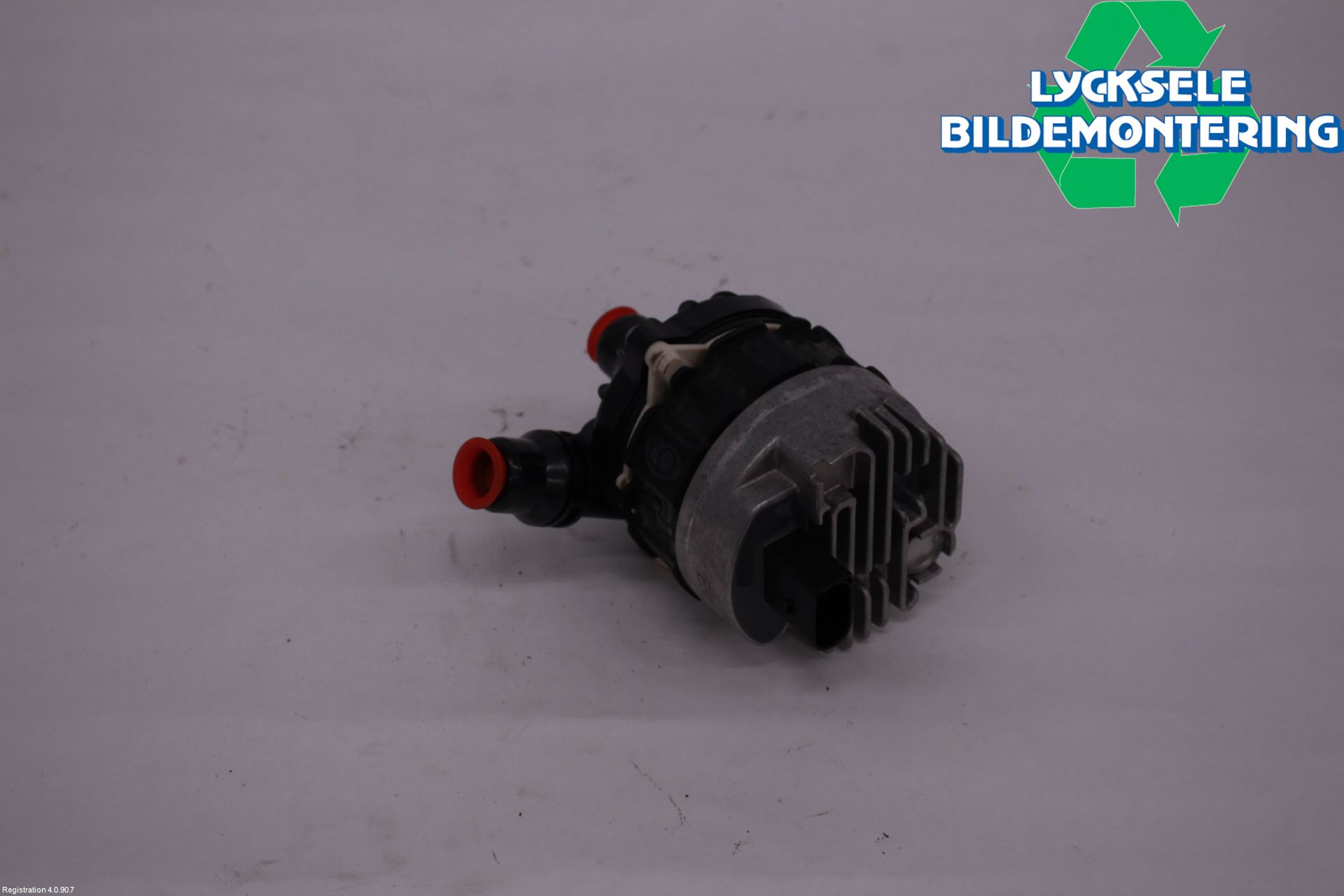 BMW 5 G30/G31/F90 17-23 Vattenpump