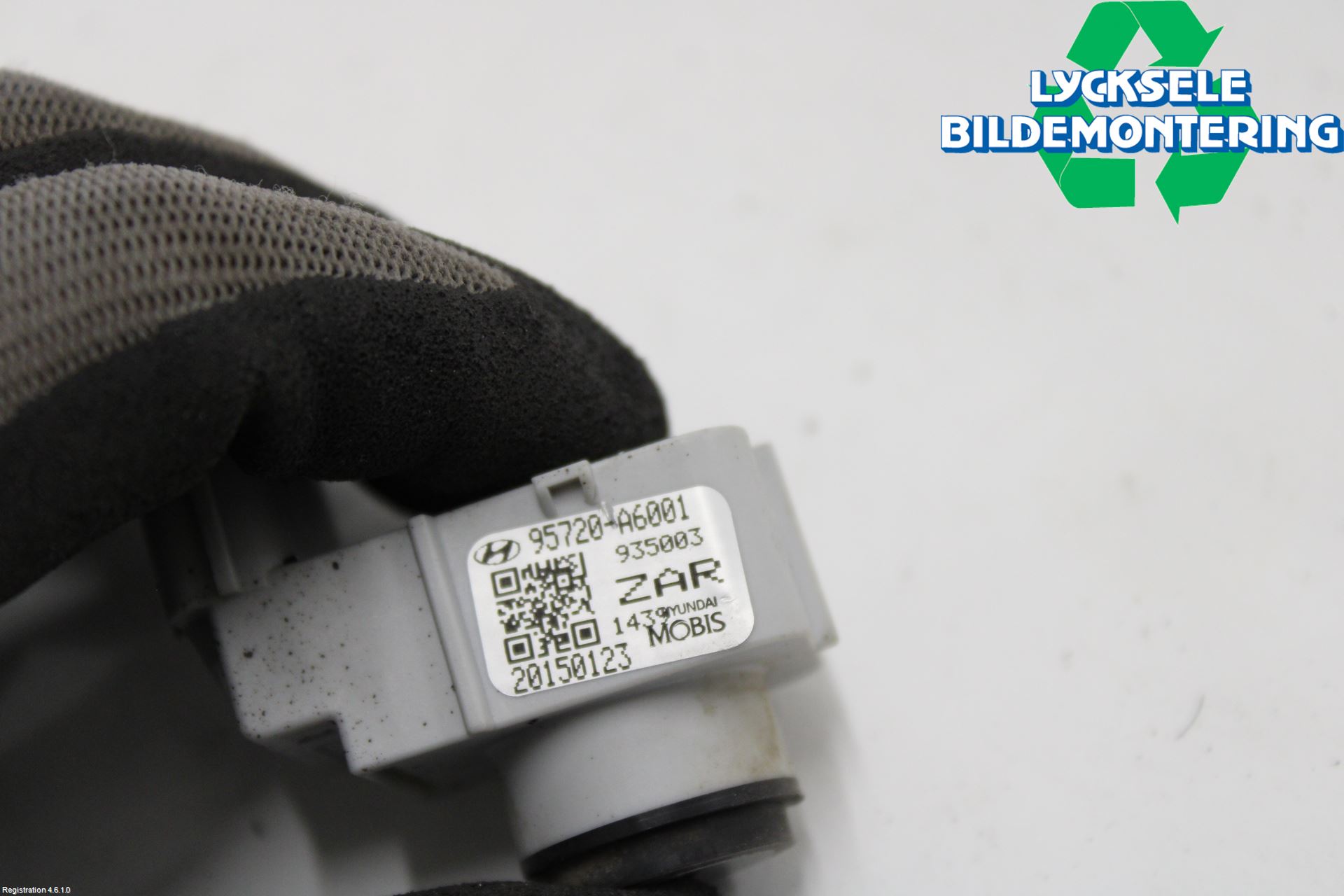 Hyundai i30 GD 13-17 Parkeringshjälp Frontsensor