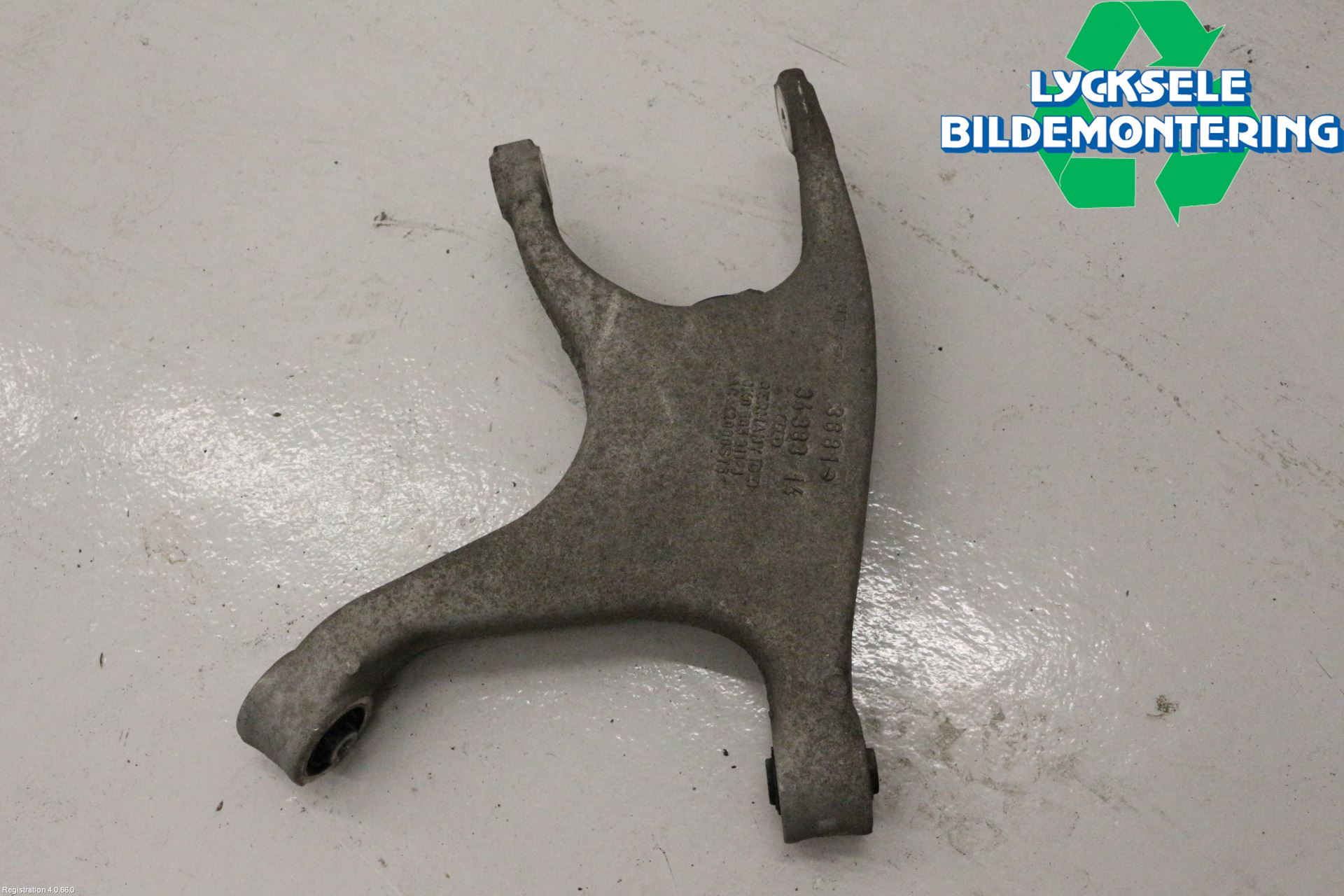 Audi A4 12-15 Bärarm Bak Vänster