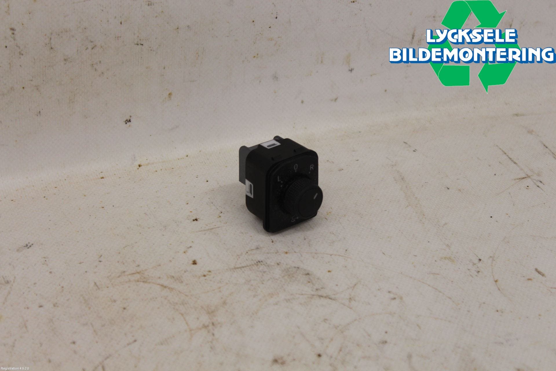 Seat ARONA Strömställare Spegel