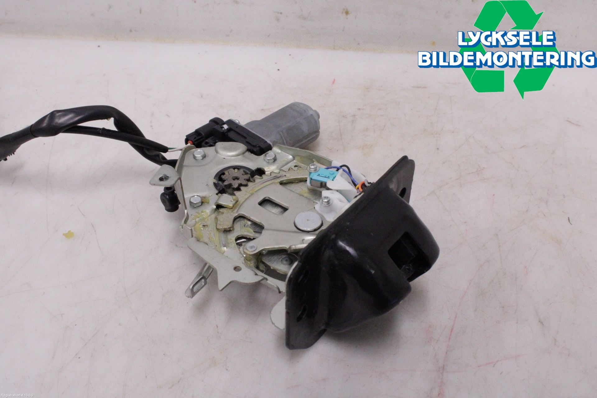 Ford KUGA 13-16 Låskista Baklucka