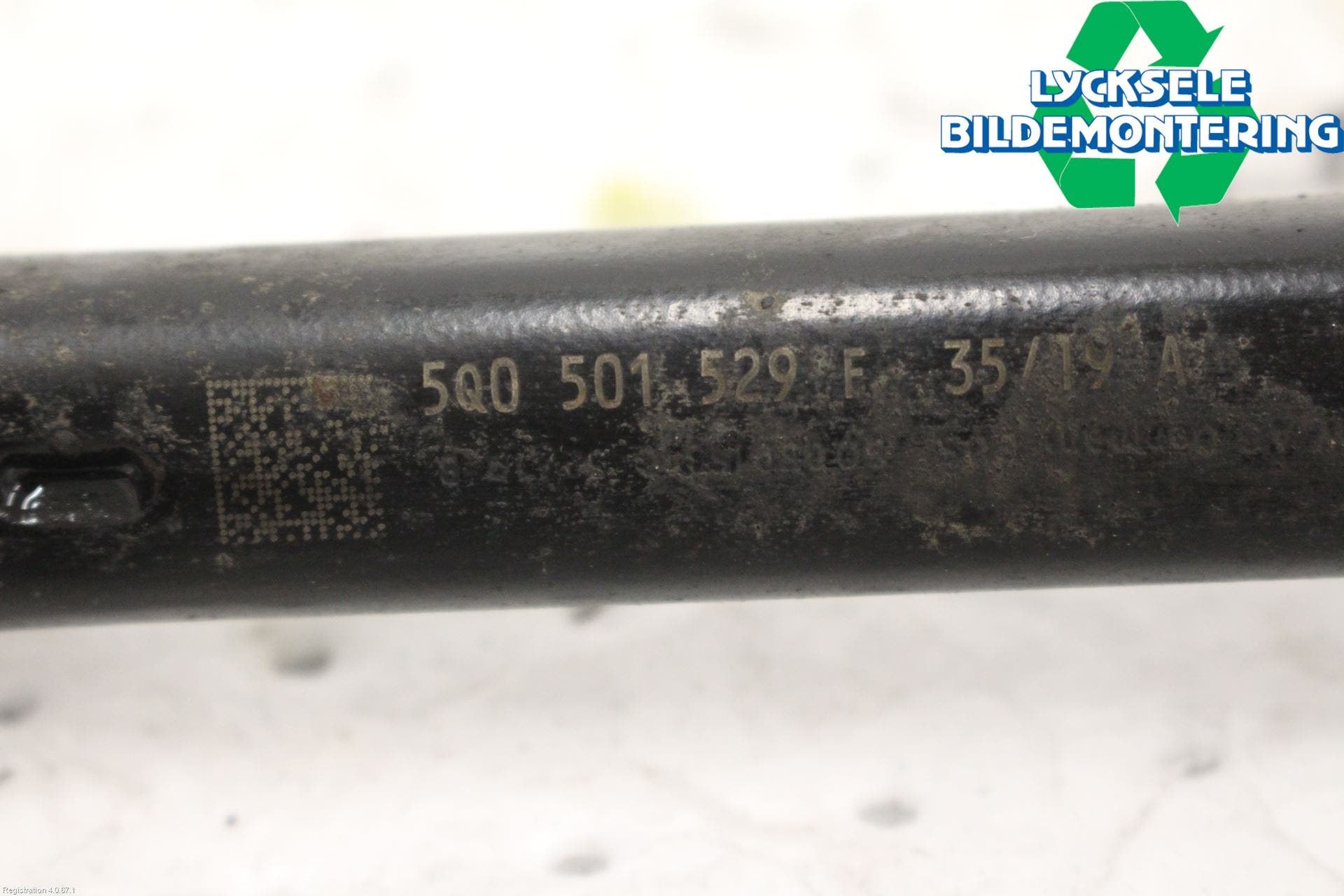 Volkswagen VW ARTEON 17- Bärarm Bak Höger