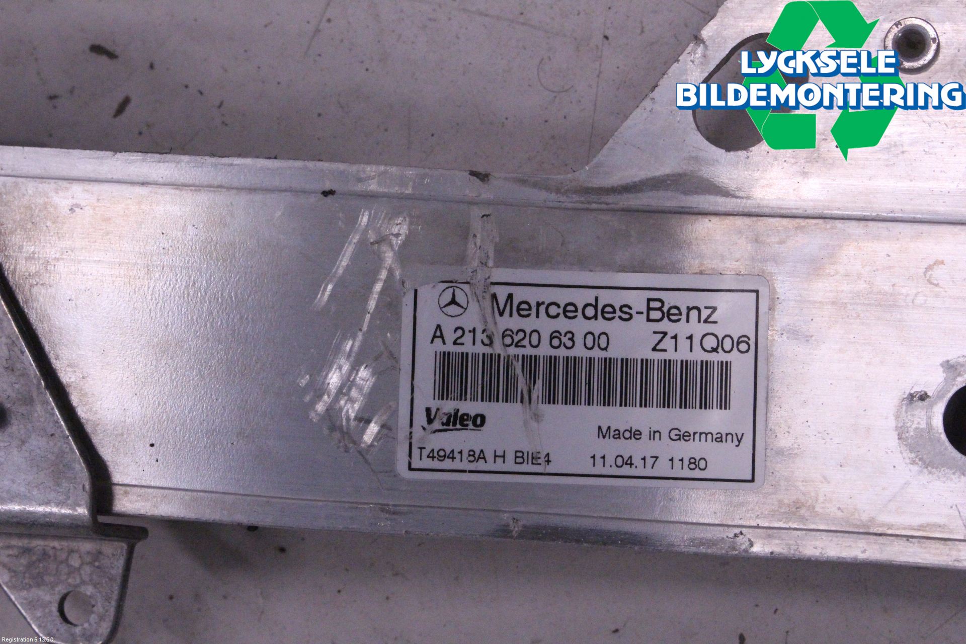 Mercedes-Benz MB E-KLASS (W213) 16-23 Frontplåt