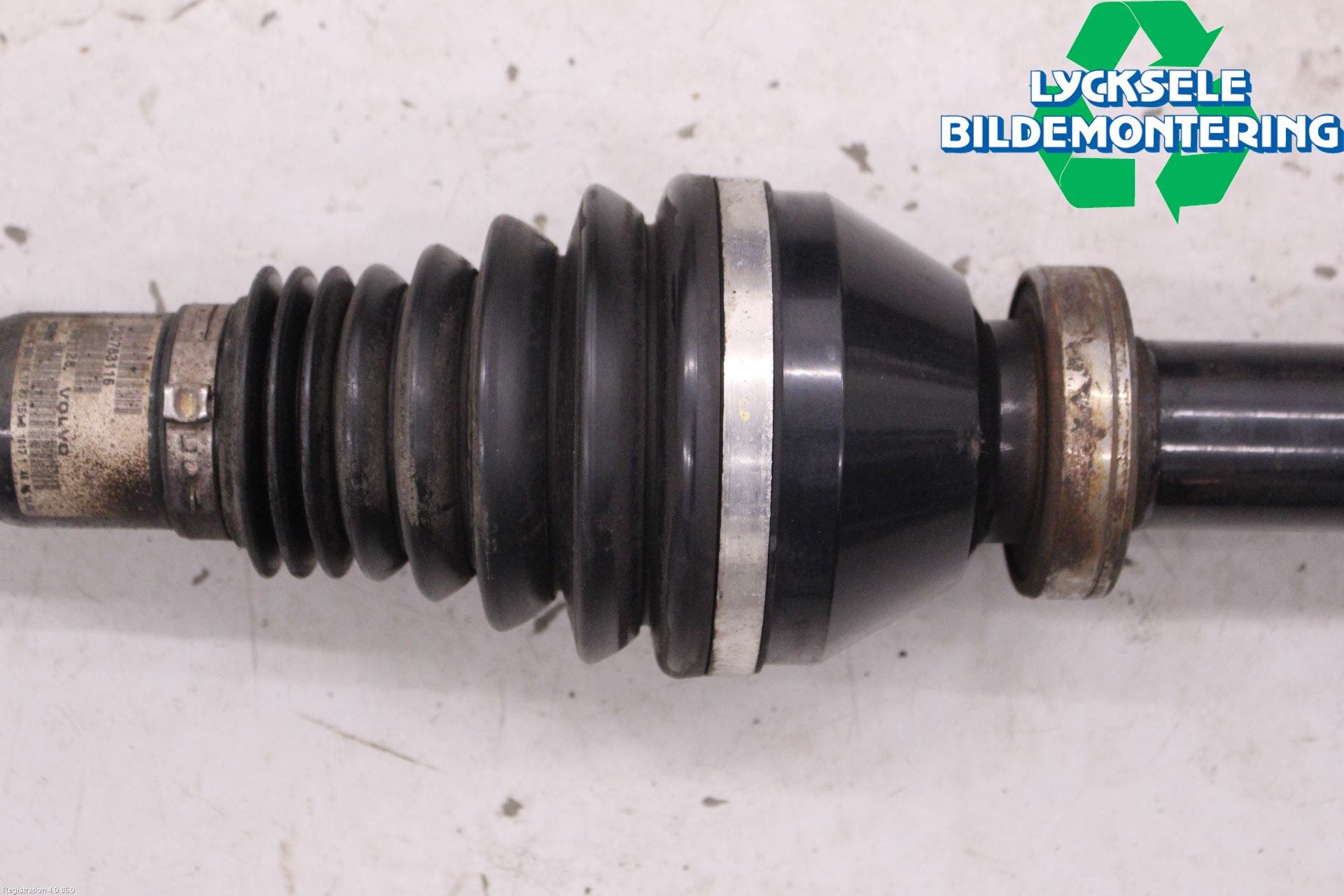 Volvo XC90 07-14 Drivaxel Fram Höger