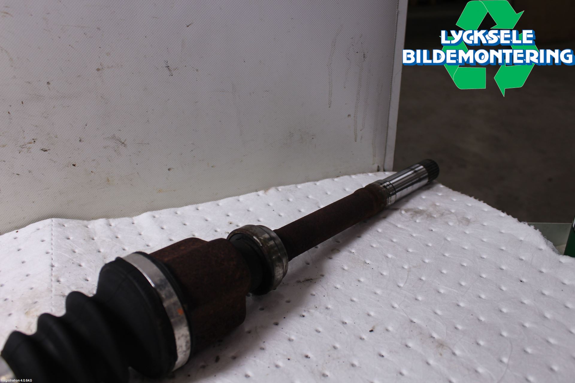 Citroen C3 PICASSO Drivaxel Fram Höger