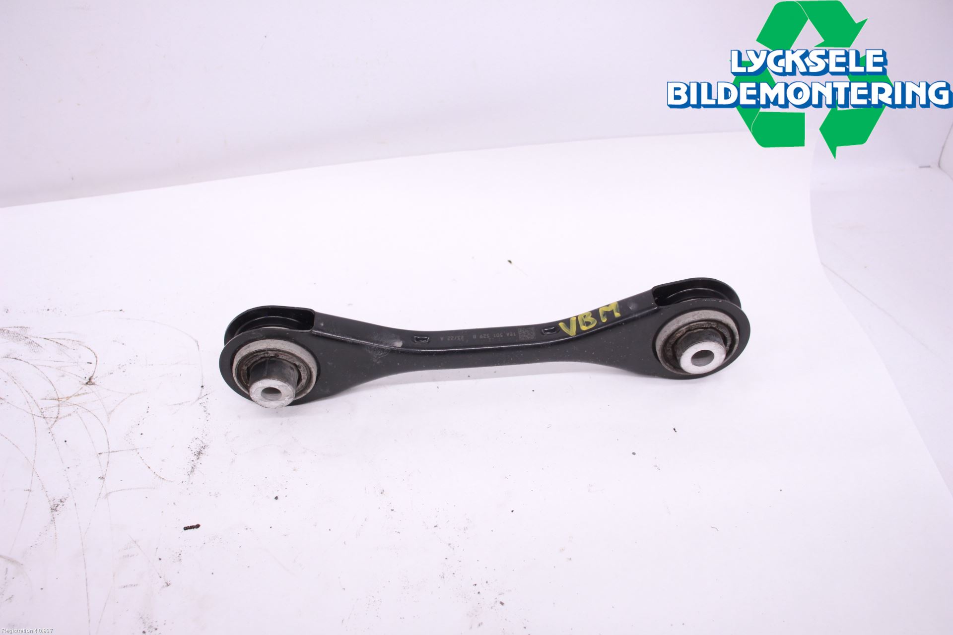 Volkswagen VW ID.4 21- Bärarm Bak Vänster