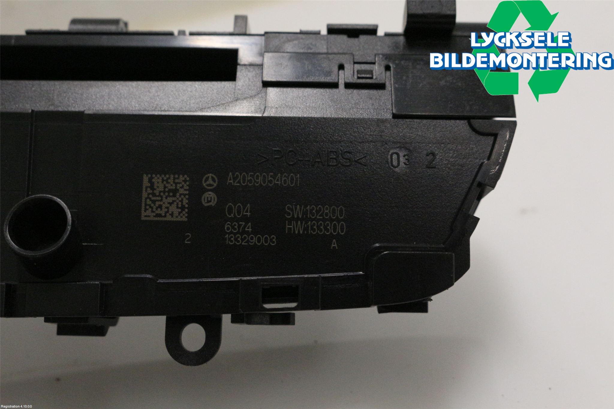 Mercedes-Benz MB C-KLASS (W205) 14-21 Cd Radio - Multimediapanel