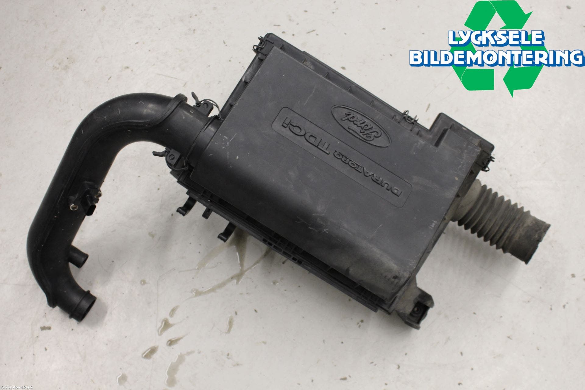 Ford TRANSIT 06-13 Luftrenare