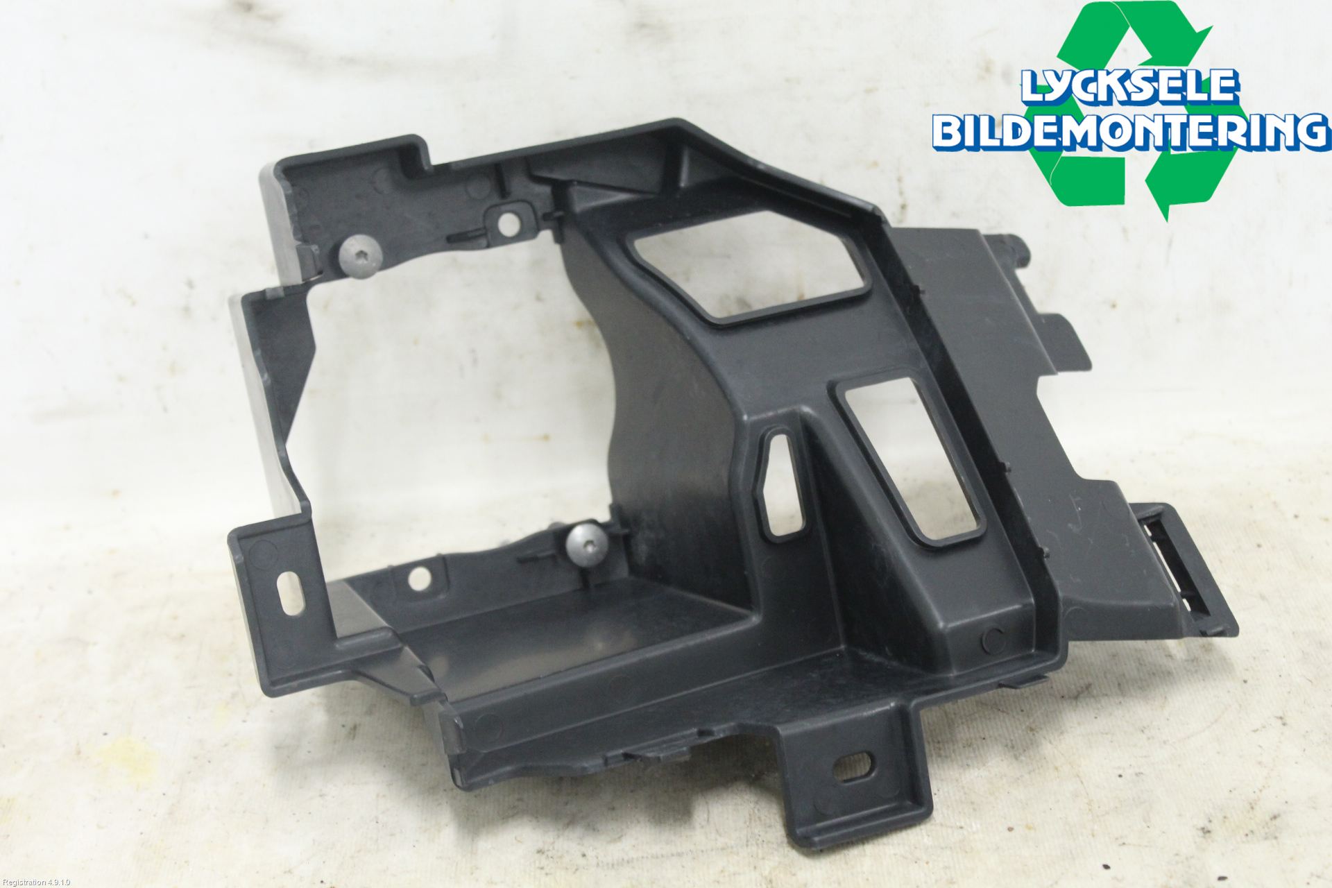 Peugeot PARTNER/E-PARTNER 19- Stötfångarfäste Fram Hö