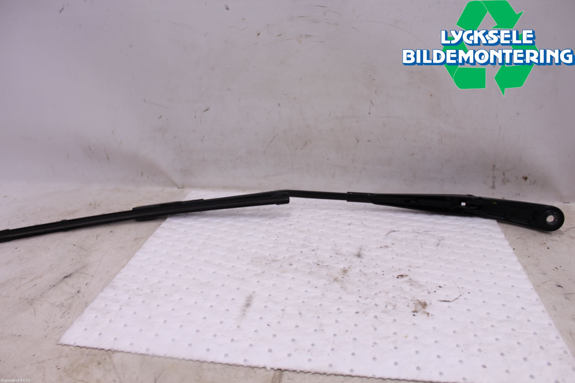 Audi A1 19- Torkararm Armar Vindruta