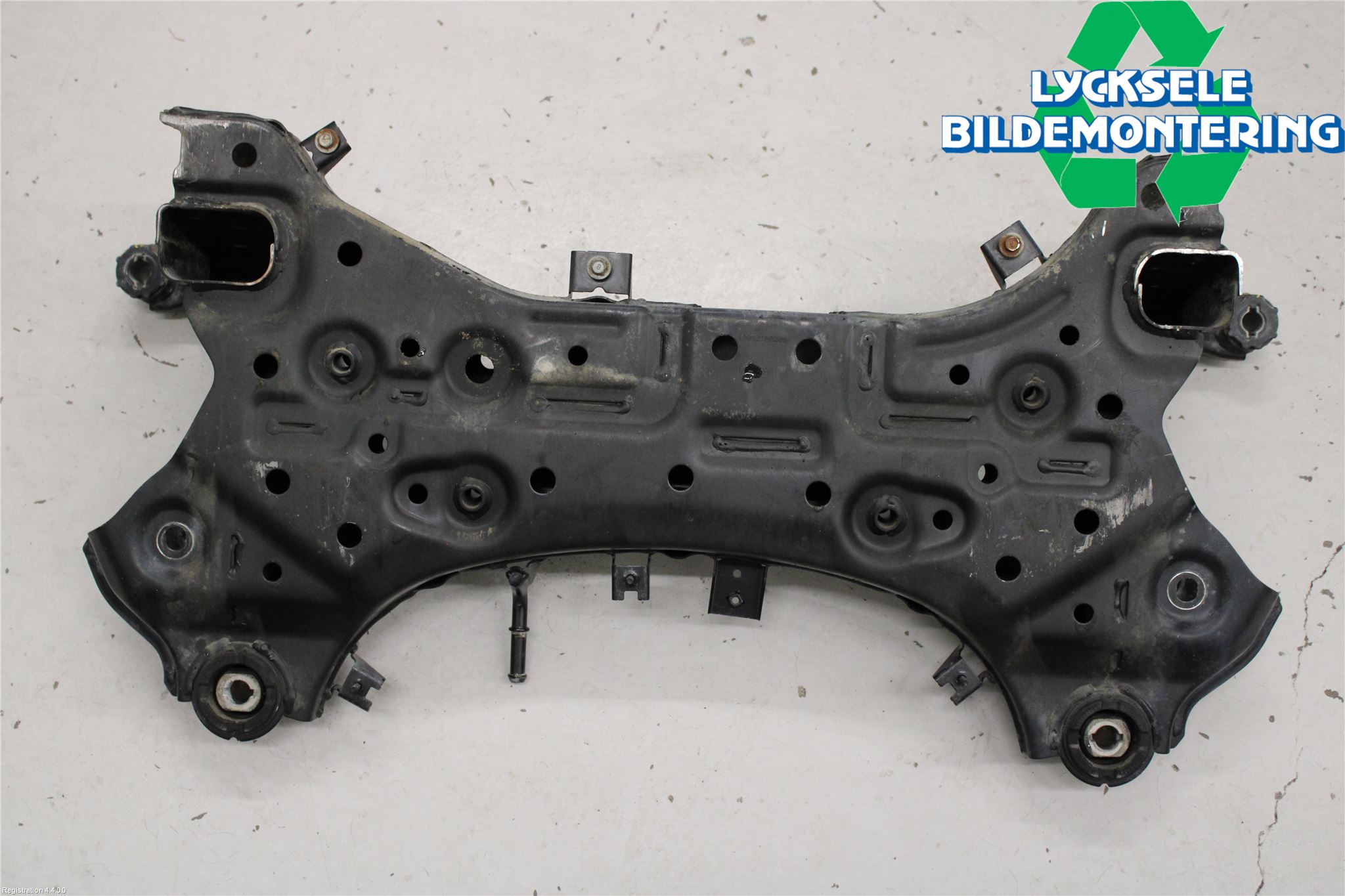 Hyundai IONIQ AE 17-22 Framvagnsbalk