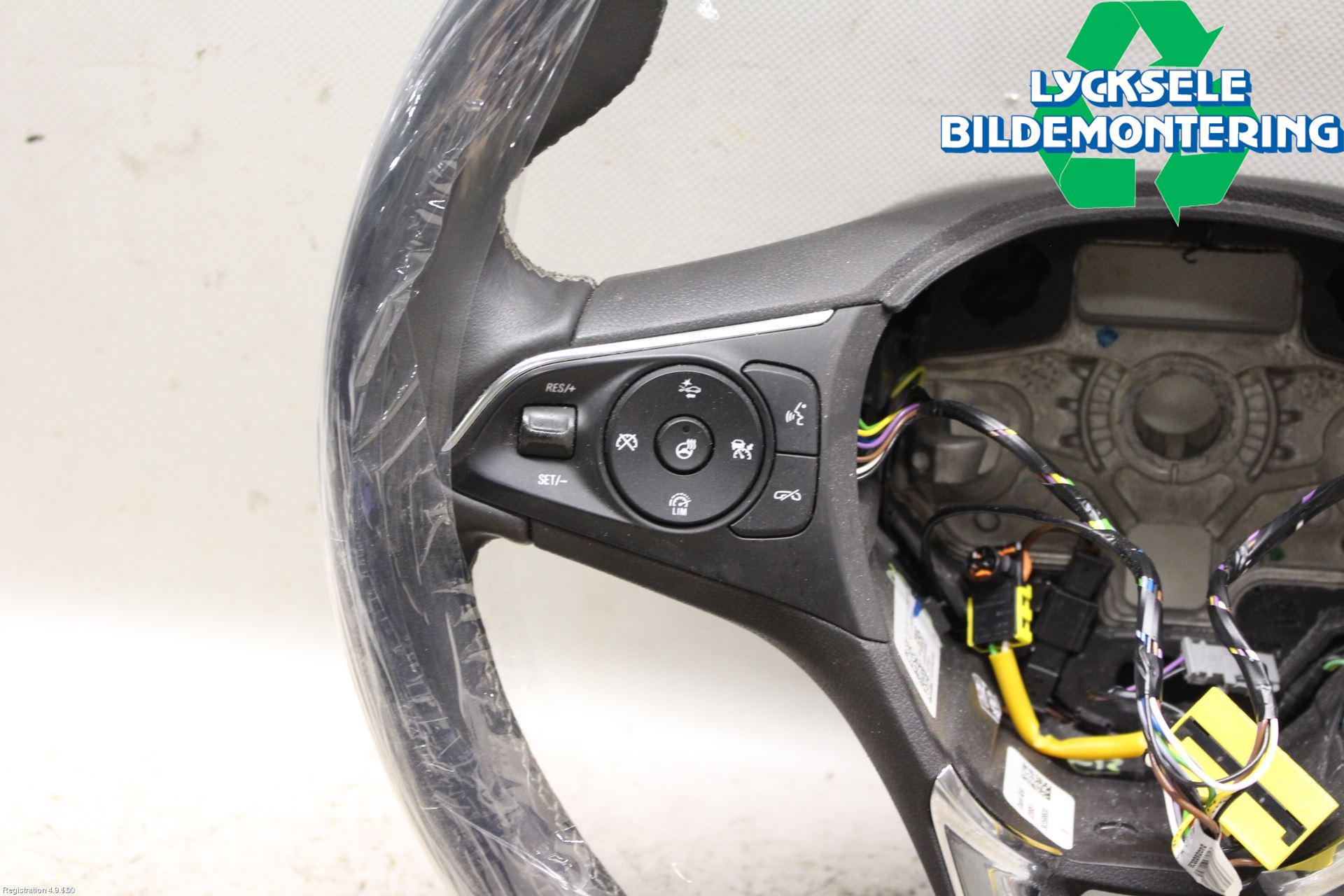 Opel INSIGNIA 17- Ratt