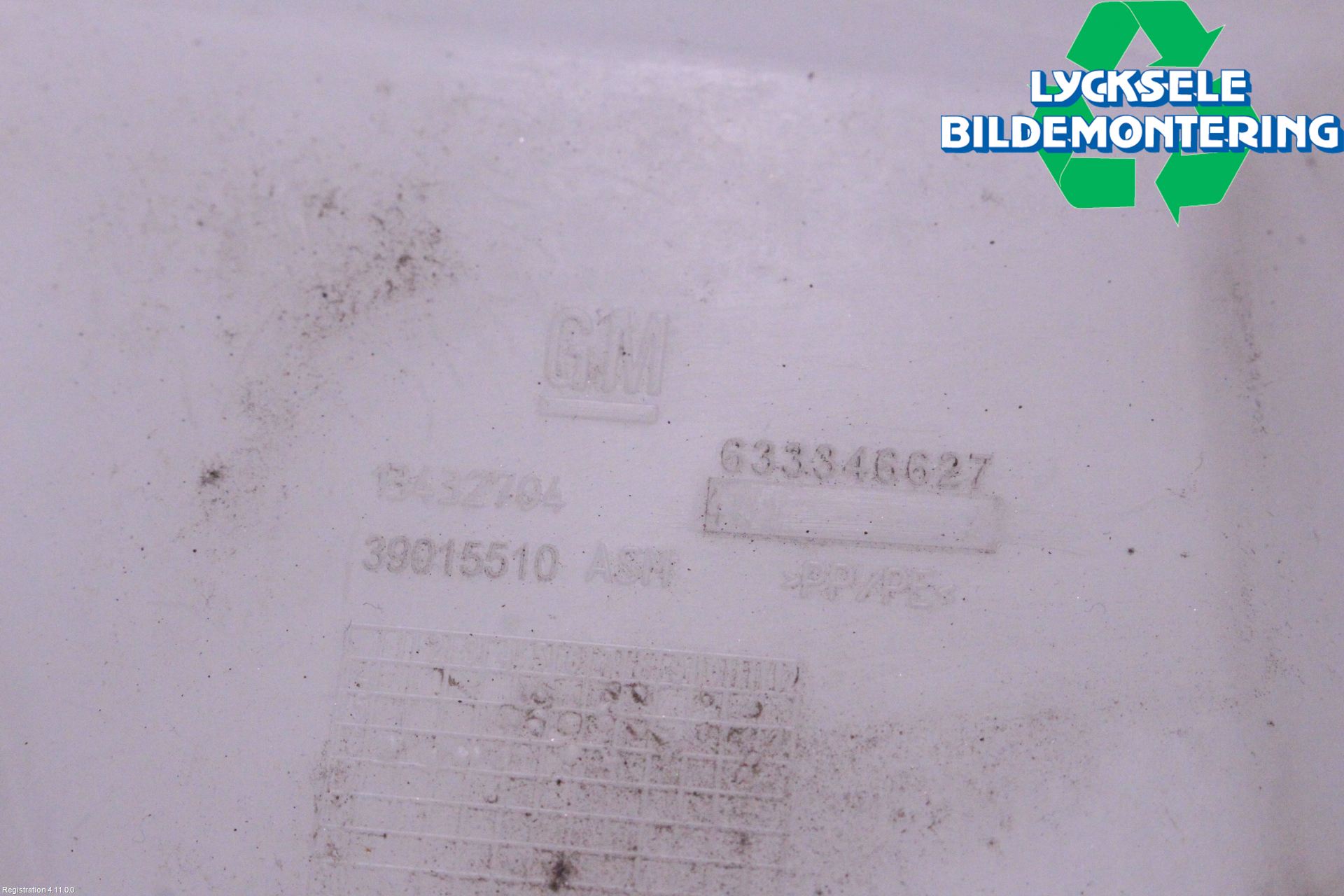 Opel CORSA E 15-19 Spolartank Vindruta-Strål