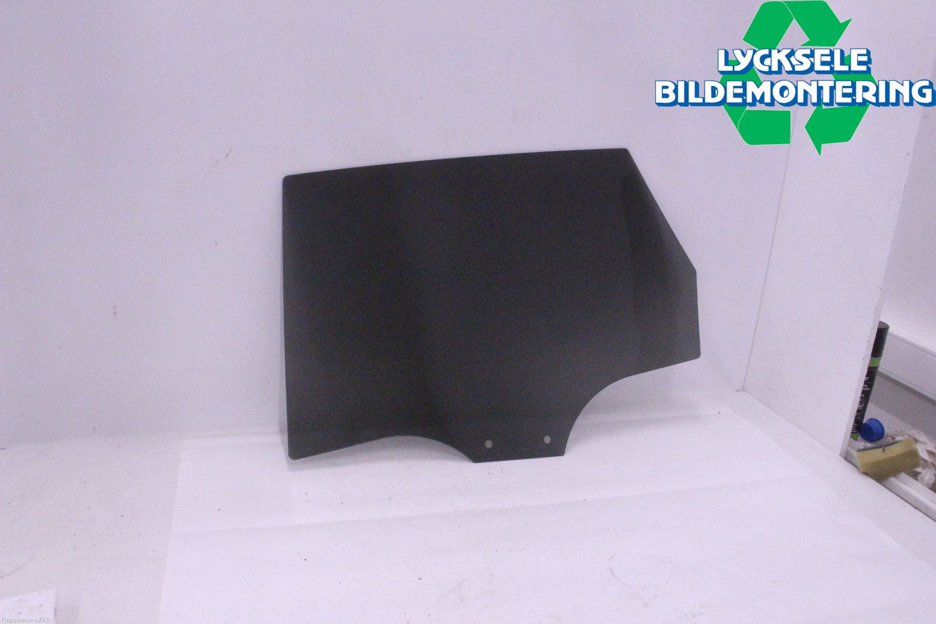 Audi A4/S4 B9 20- Dörruta Bak Höger