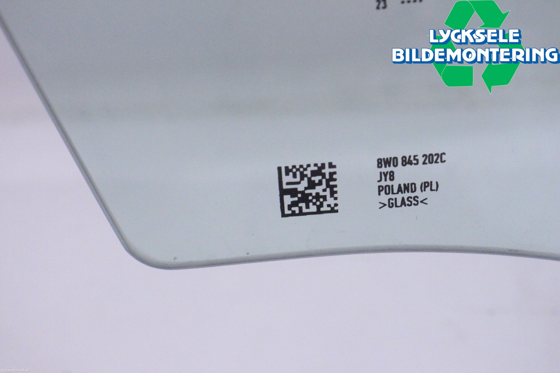 Audi A4/S4 B9 20- Dörruta Fram Höger