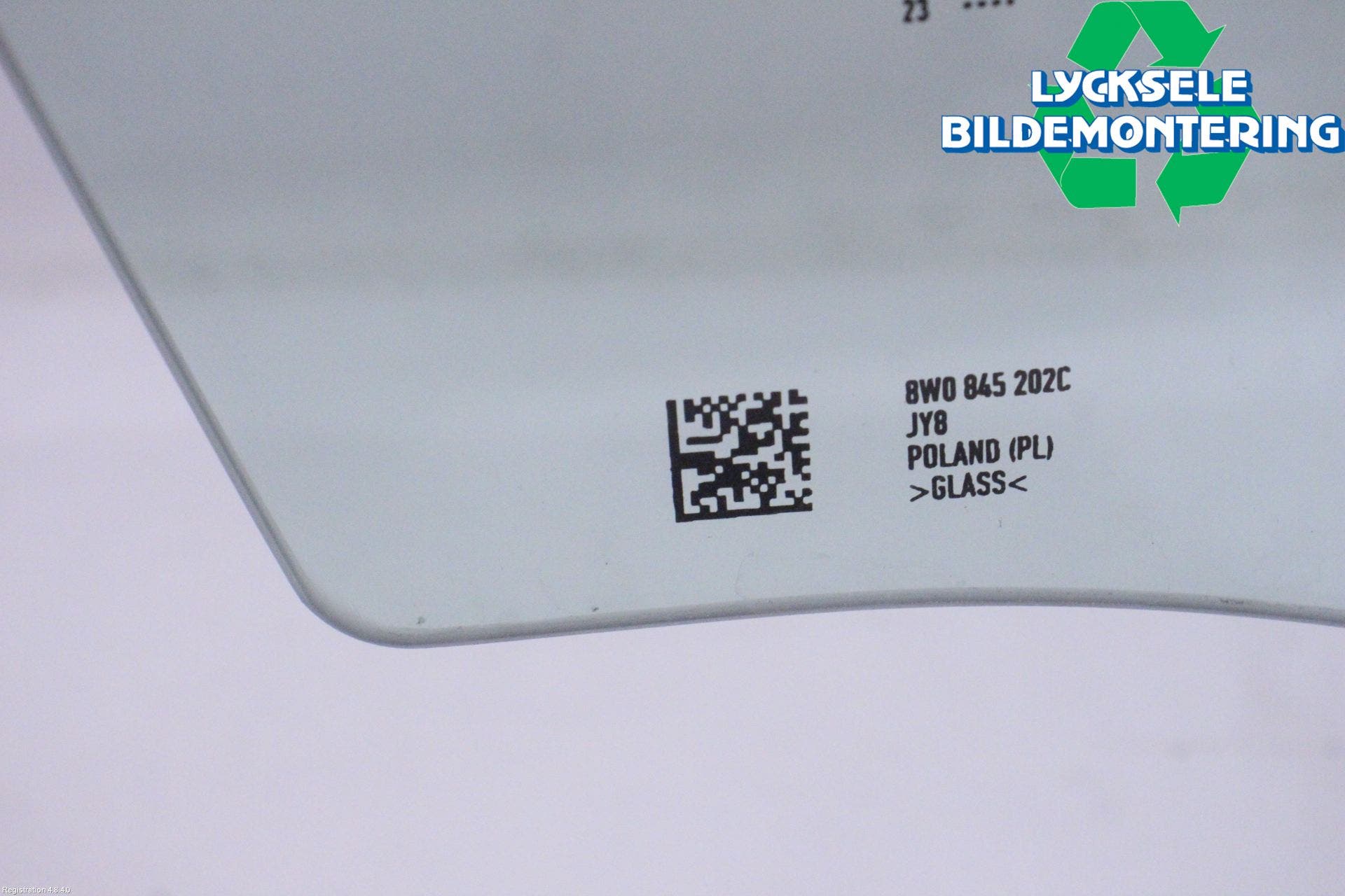 Audi A4/S4 B9 20- Dörruta Fram Höger